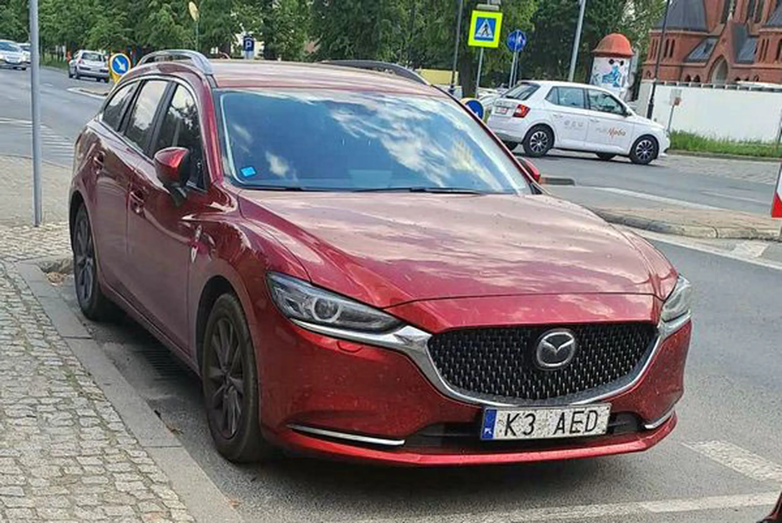 Fajny numer, blacha K3 AED