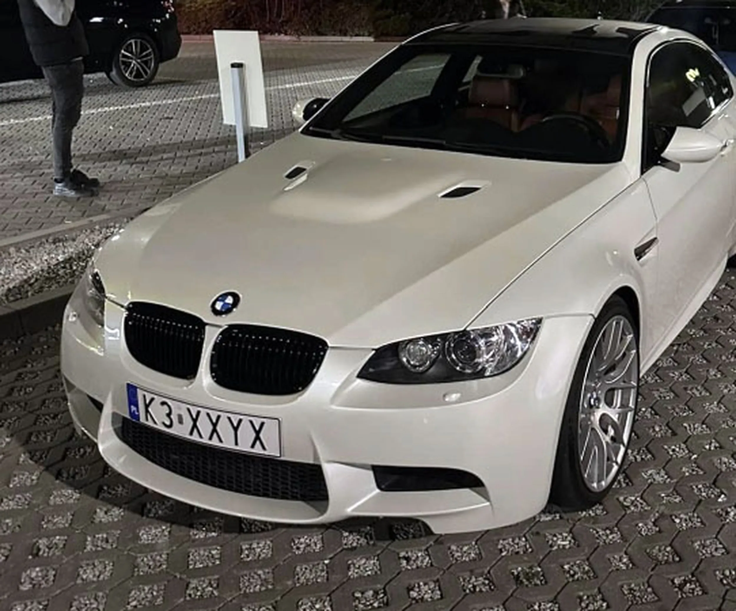 Fajny numer, blacha K3 XXYX