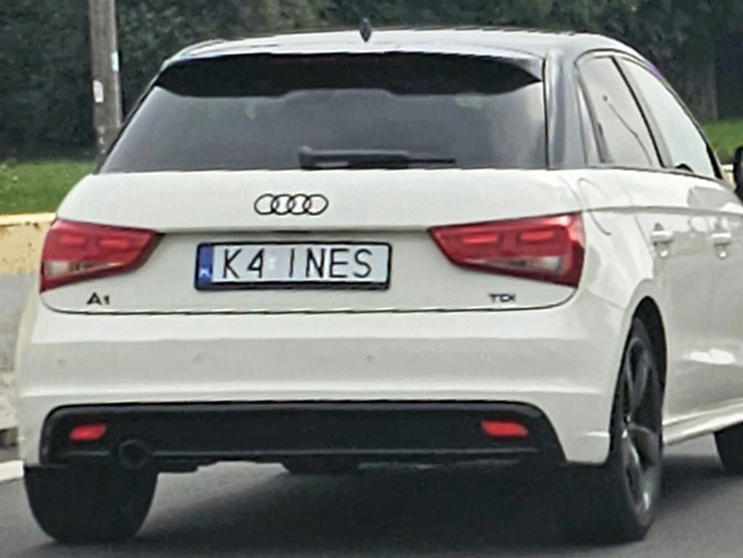 Fajny numer, blacha K4 INES