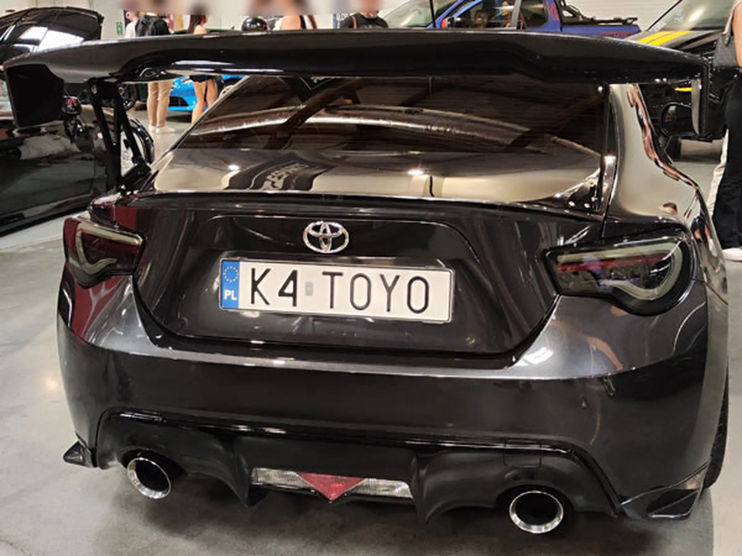 Fajny numer, blacha K4 TOYO