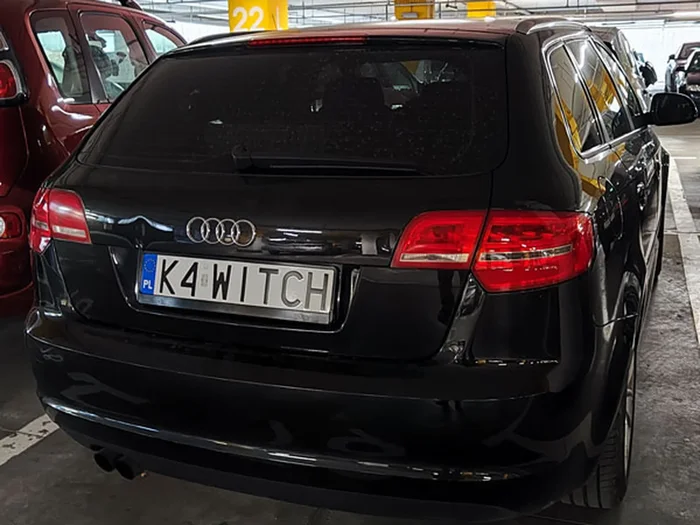 Fajny numer, blacha K4 WITCH