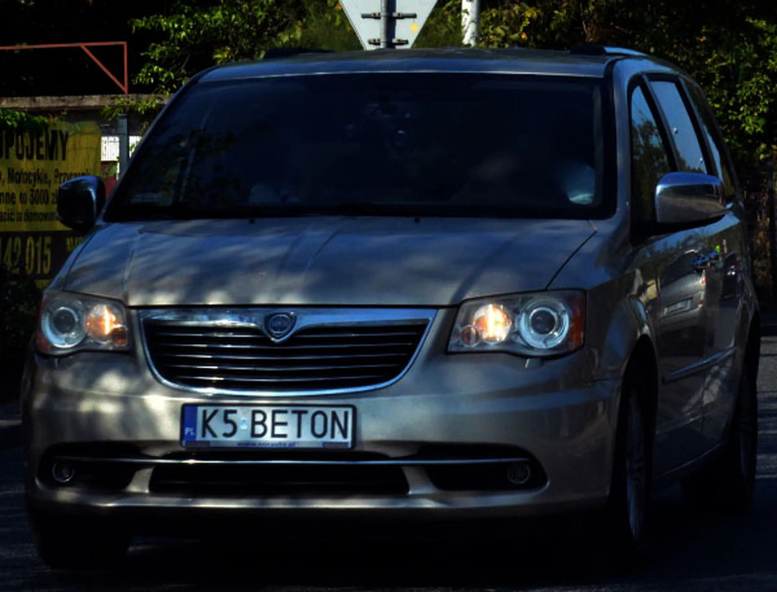 Fajny numer, blacha K5 BETON