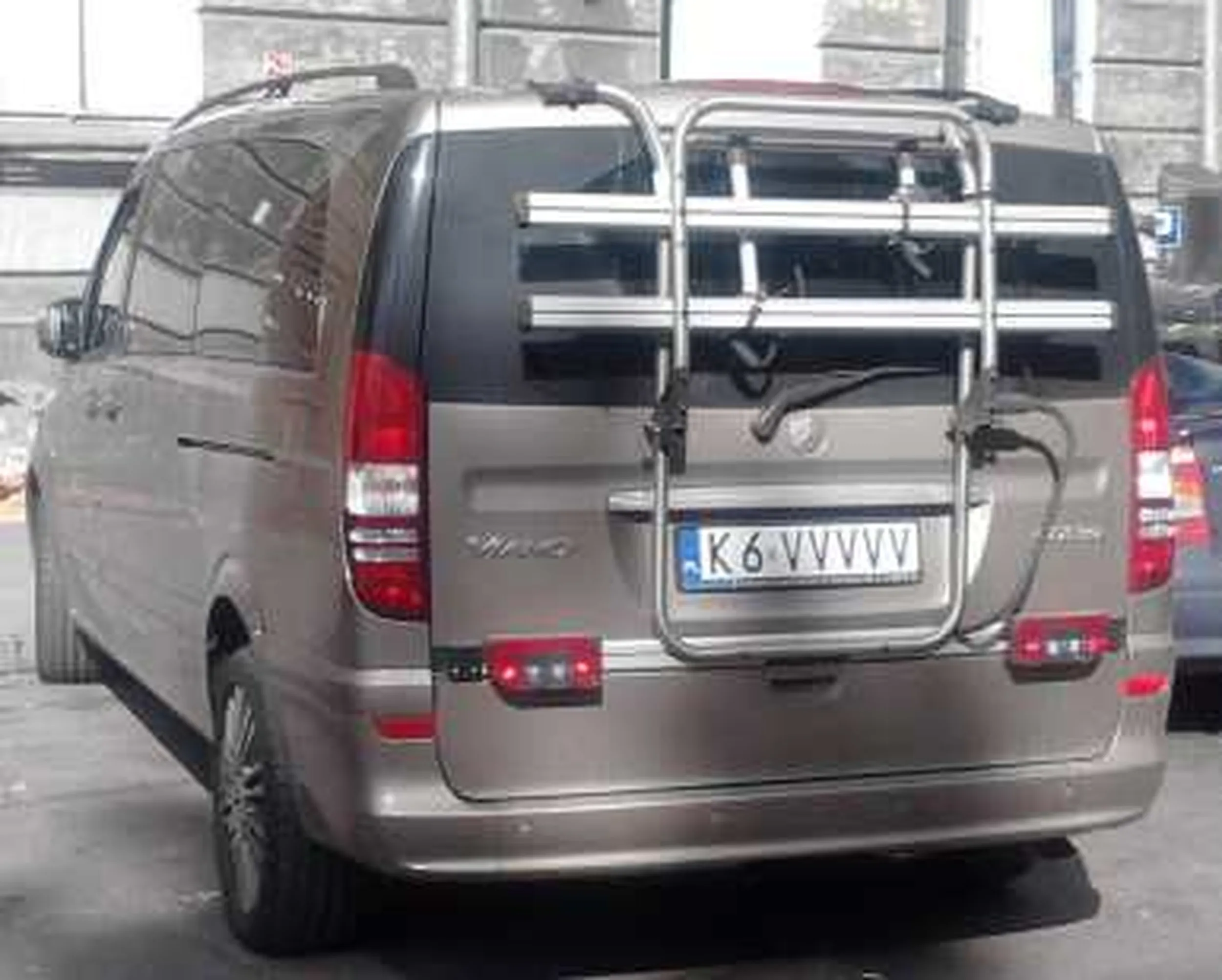 Fajny numer, blacha K6 VVVVV