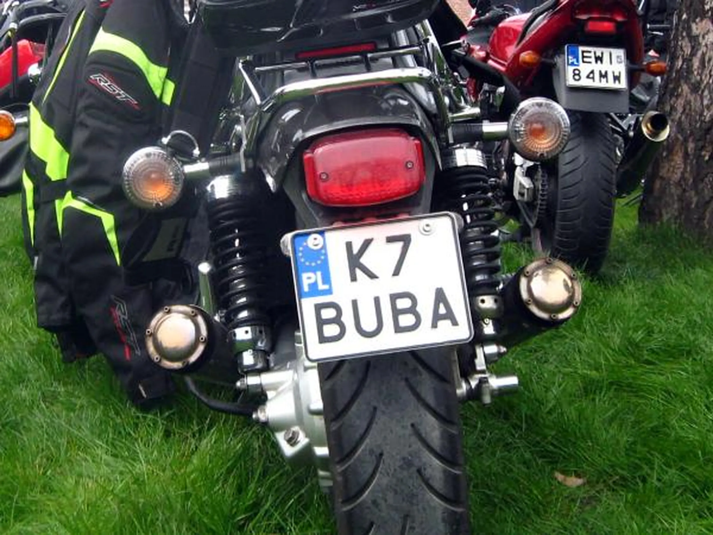 Fajny numer, blacha K7 BUBA