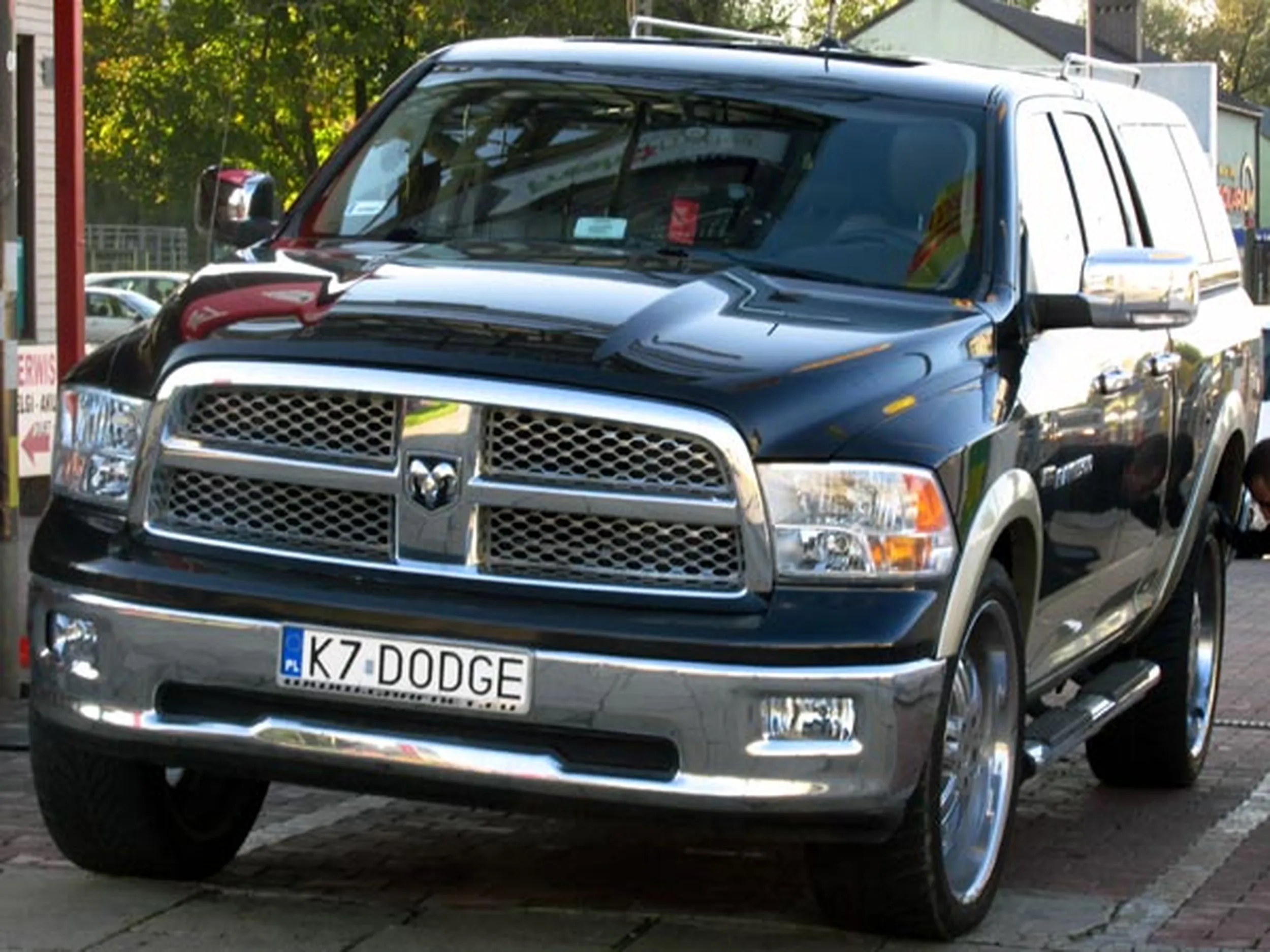 Fajny numer, blacha K7 DODGE