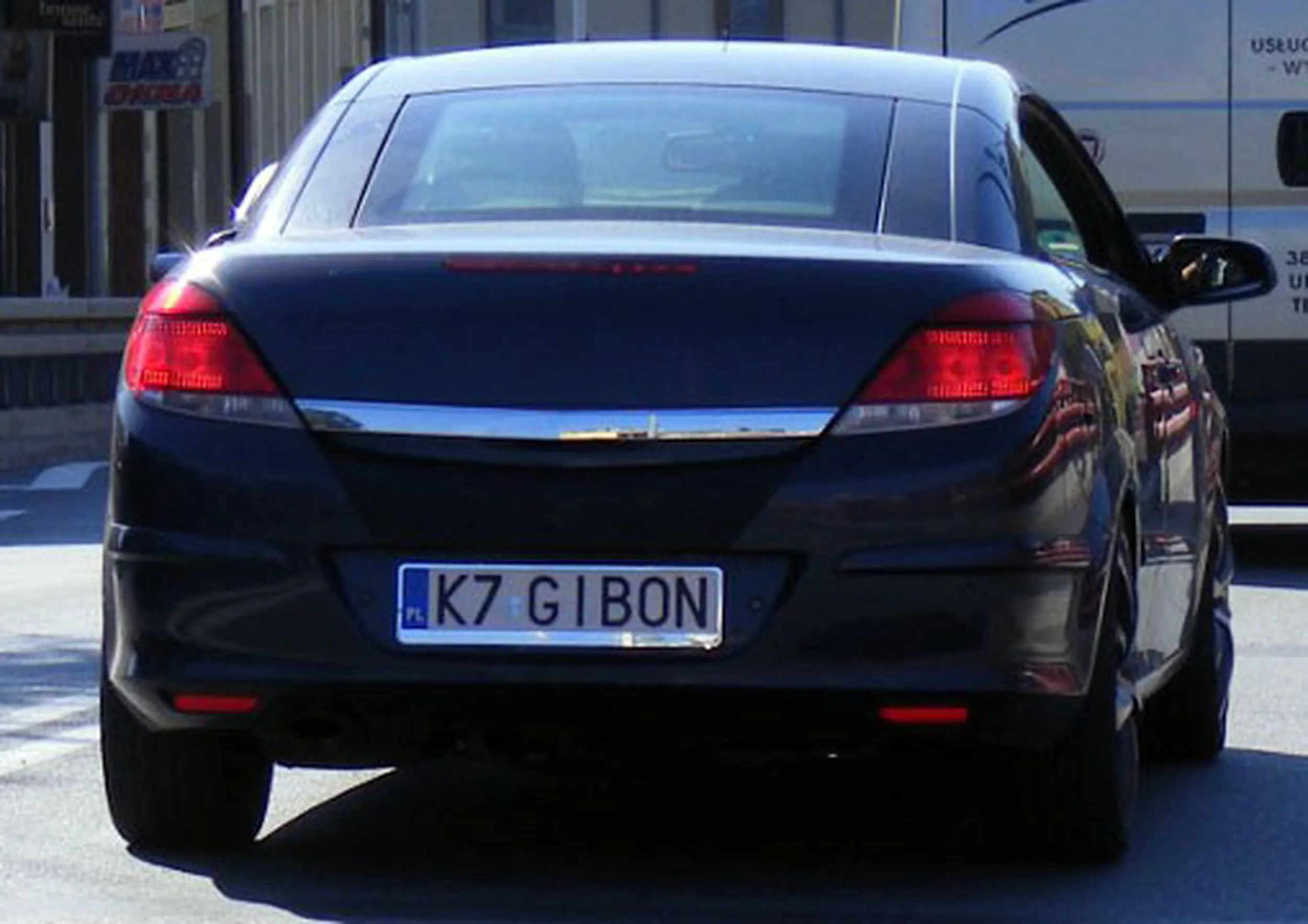 Fajny numer, blacha K7 GIBON