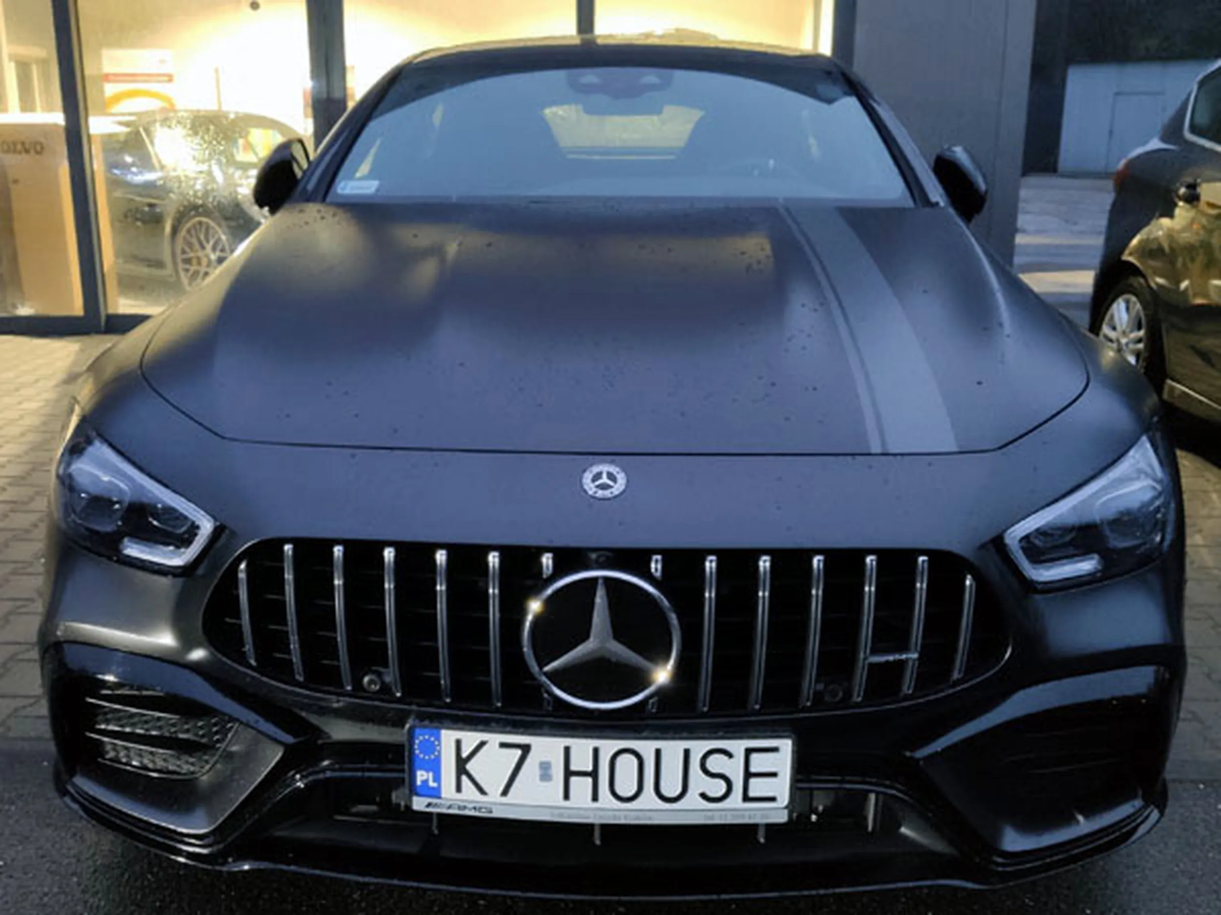 Fajny numer, blacha K7 HOUSE
