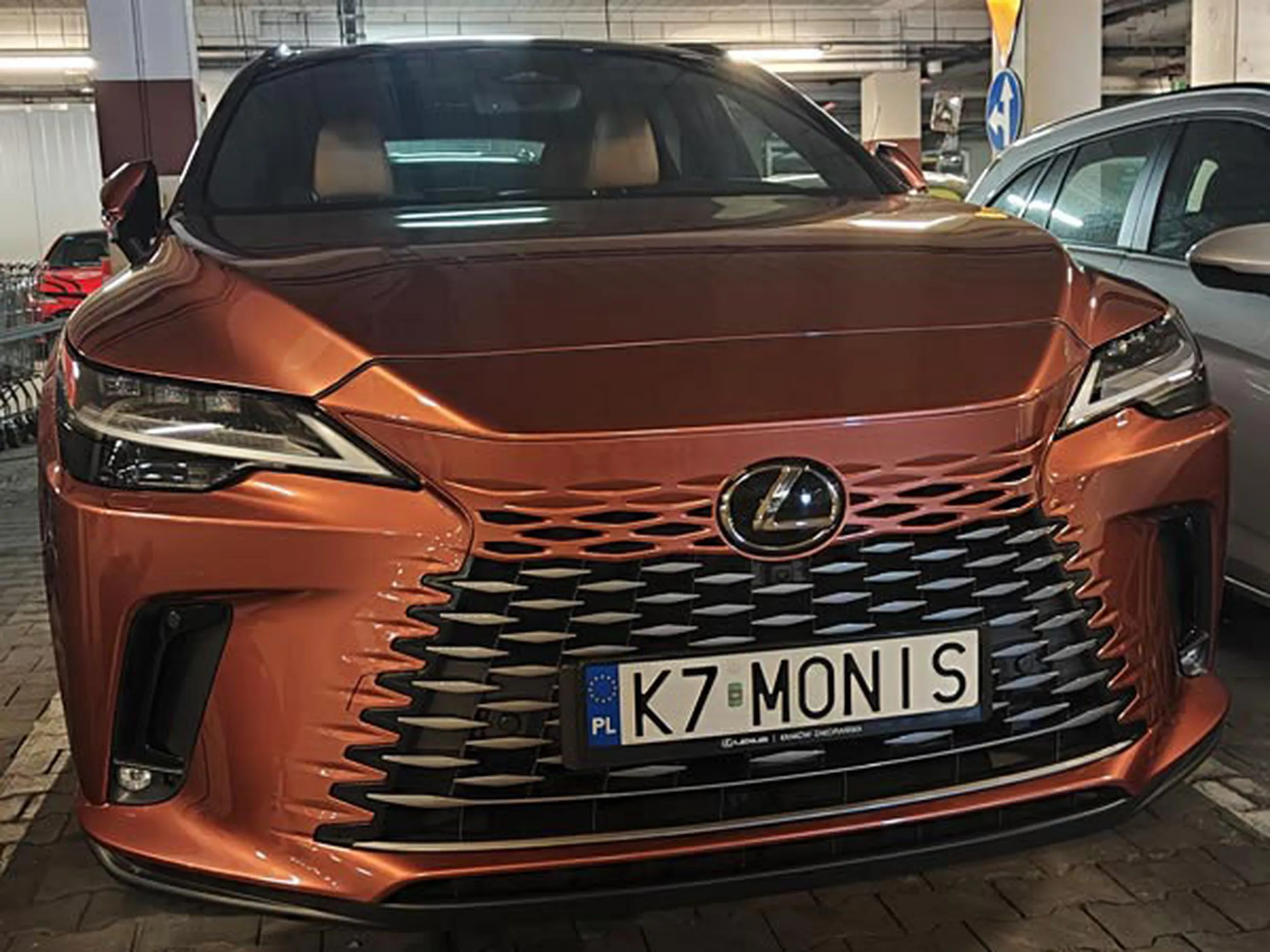 Fajny numer, blacha K7 MONIS