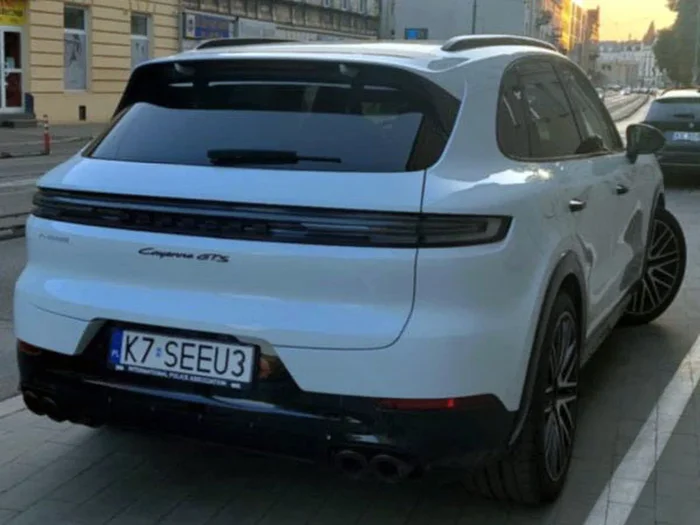 Fajny numer, blacha K7 SEEU3