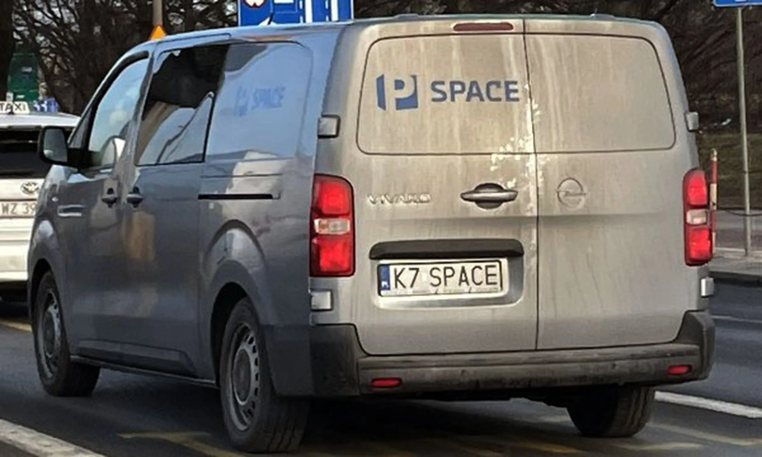Fajny numer, blacha K7 SPACE
