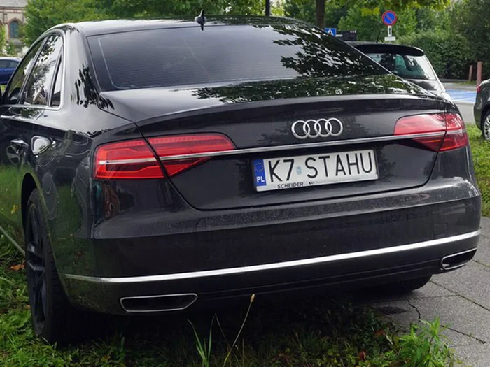 Fajny numer, blacha K7 STAHU