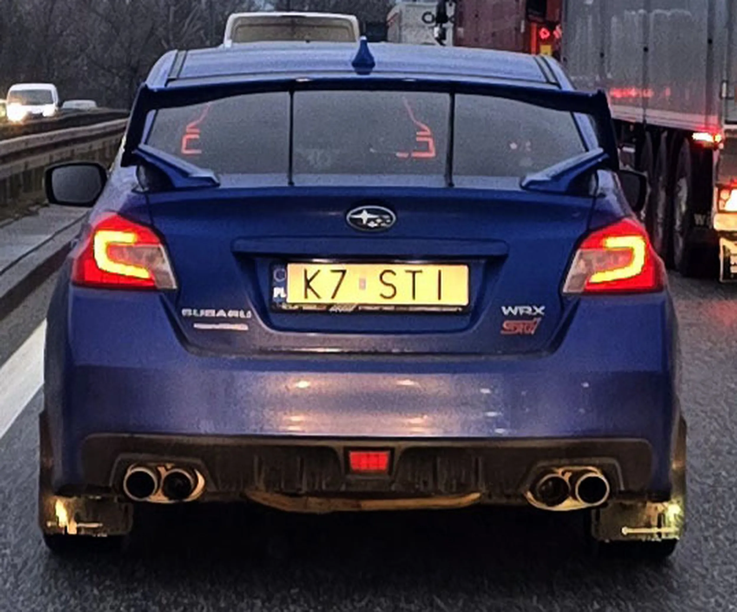 Fajny numer, blacha K7 STI