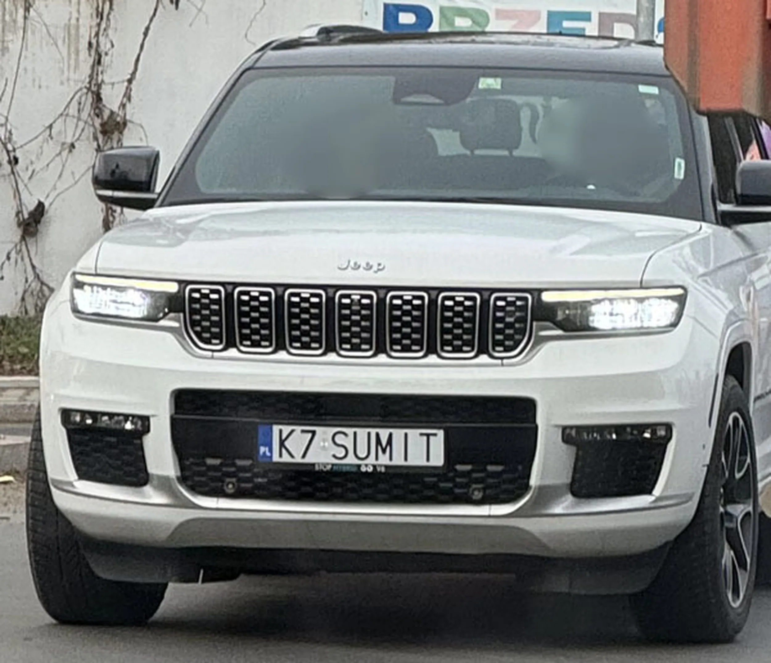 Fajny numer, blacha K7 SUMIT