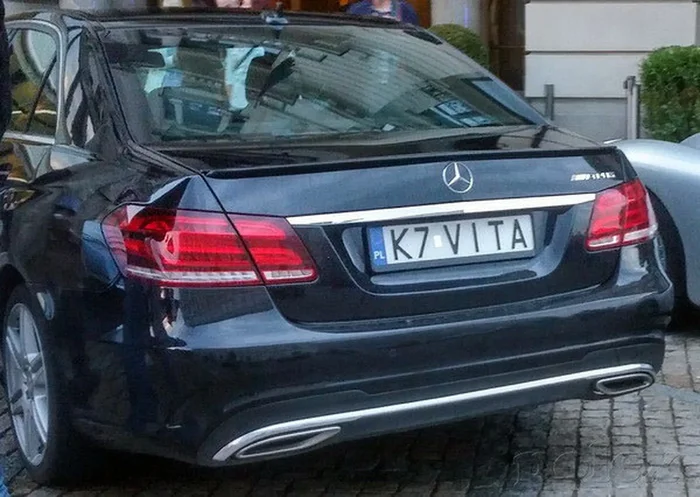 Fajny numer, blacha K7 VITA