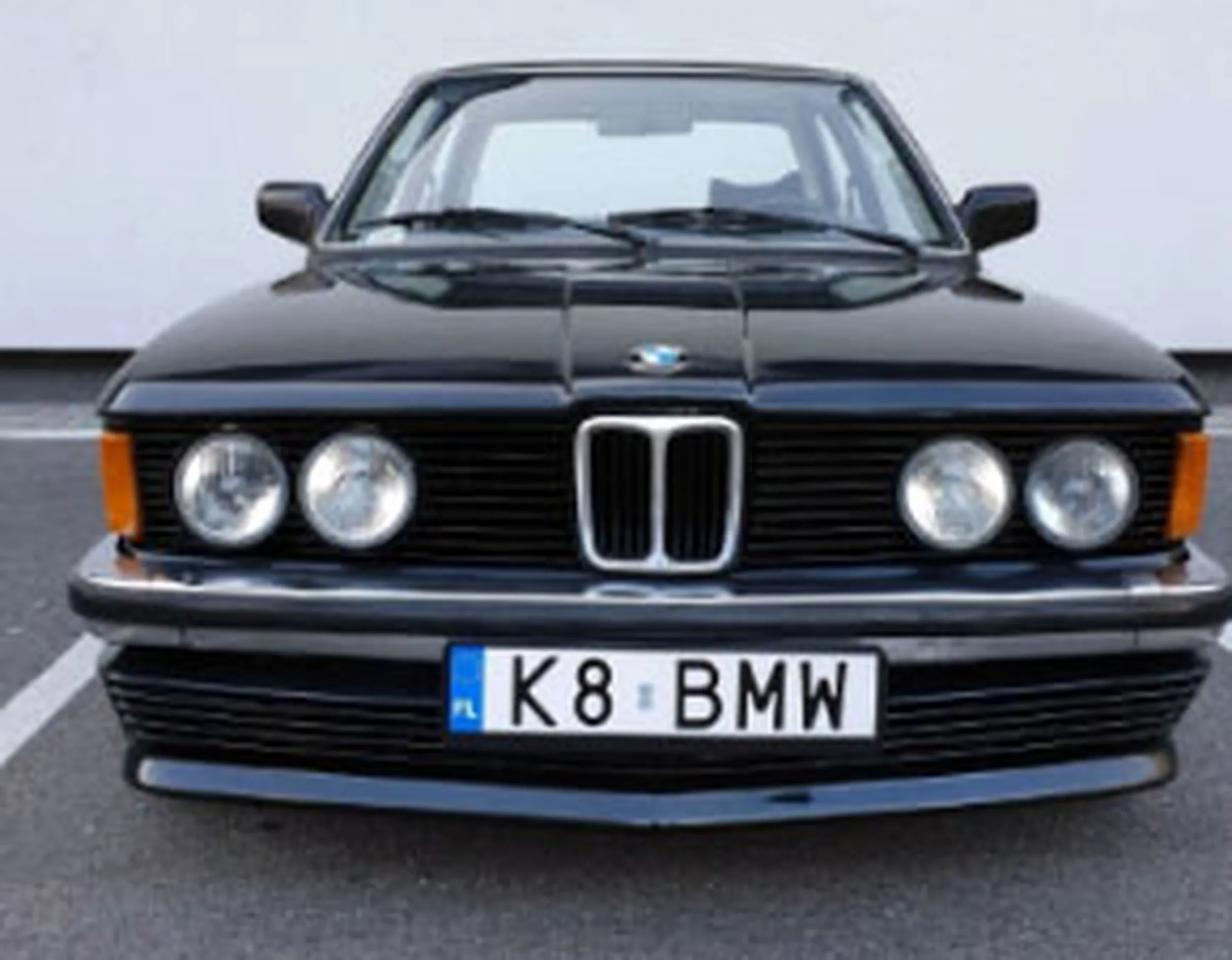 Fajny numer, blacha K8 BMW