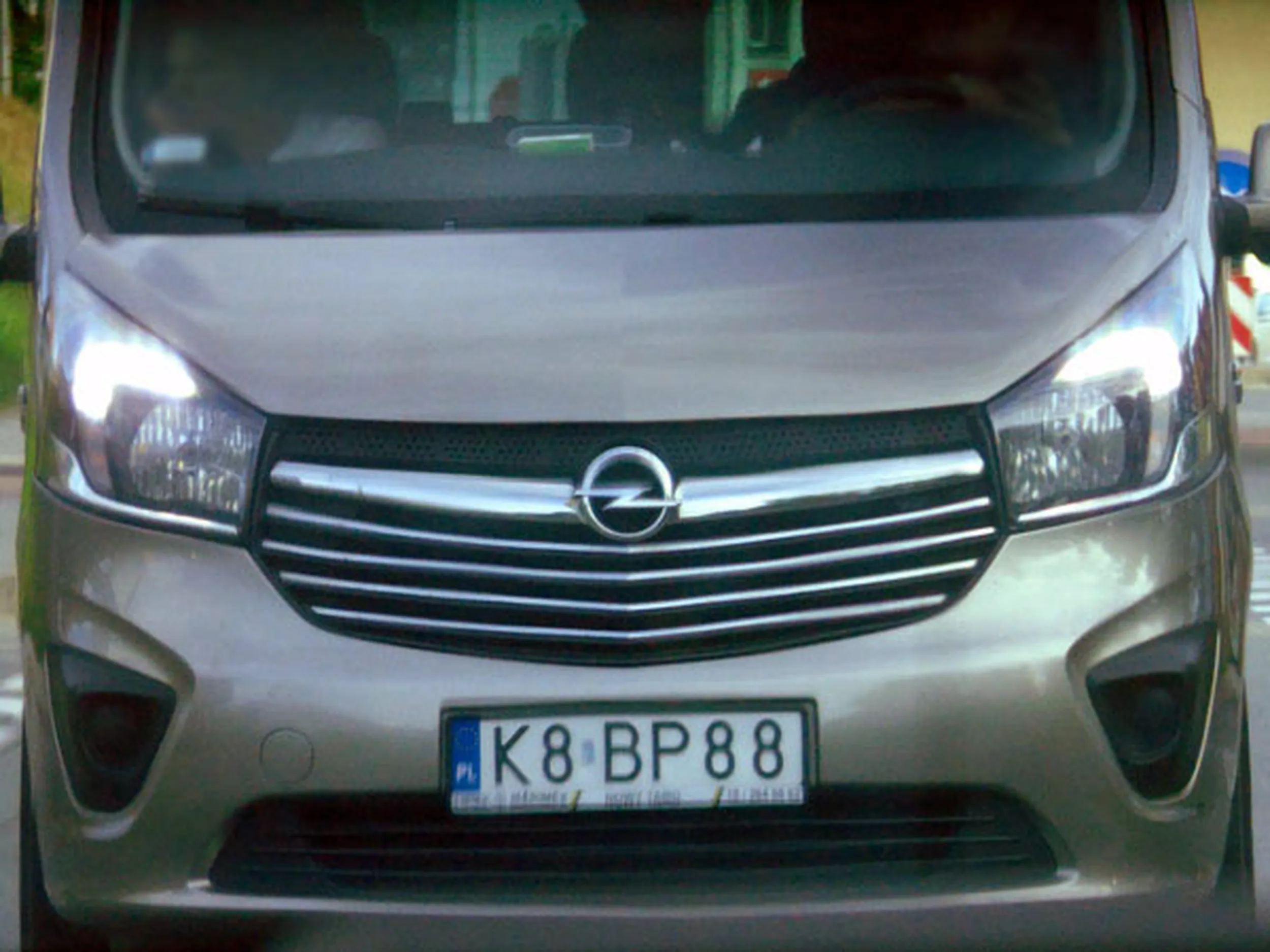 Fajny numer, blacha K8 BP88