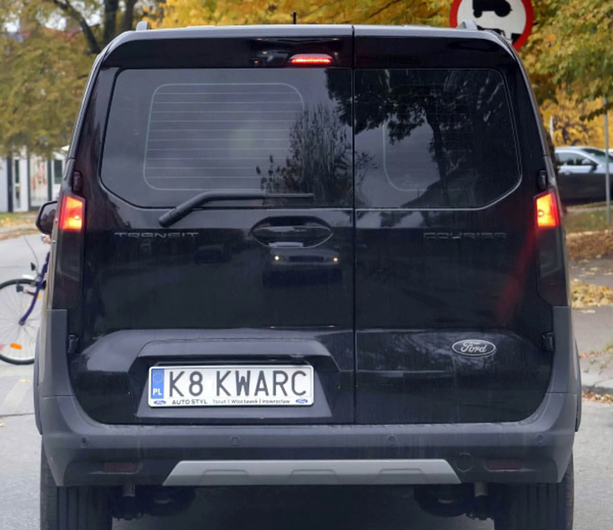 Fajny numer, blacha K8 KWARC