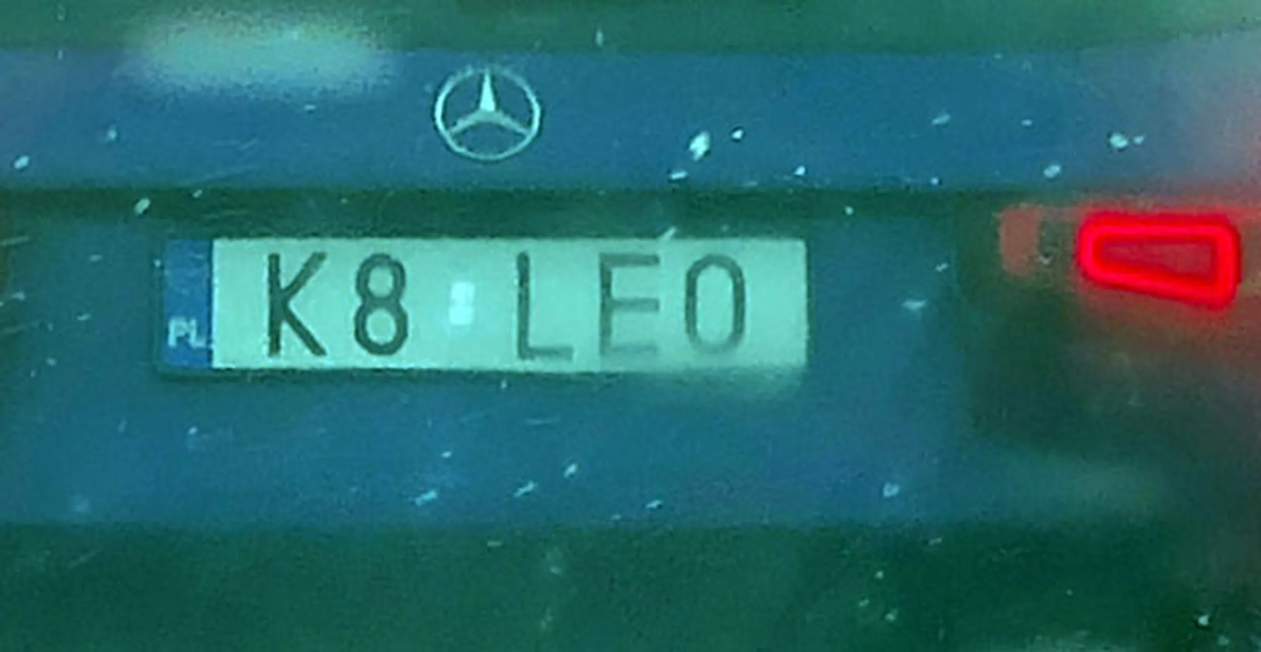 Fajny numer, blacha K8 LEO