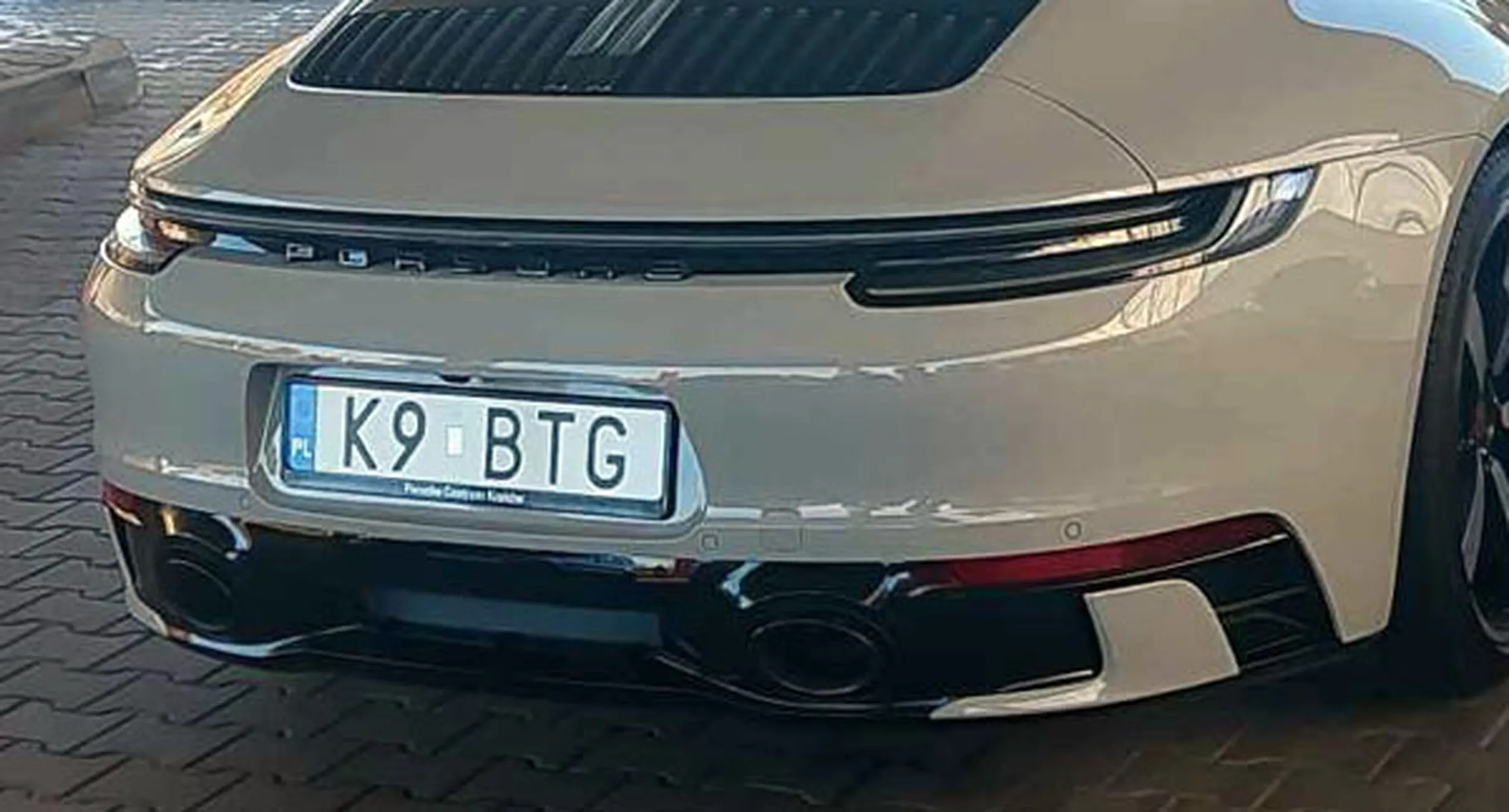 Fajny numer, blacha K9 BTG