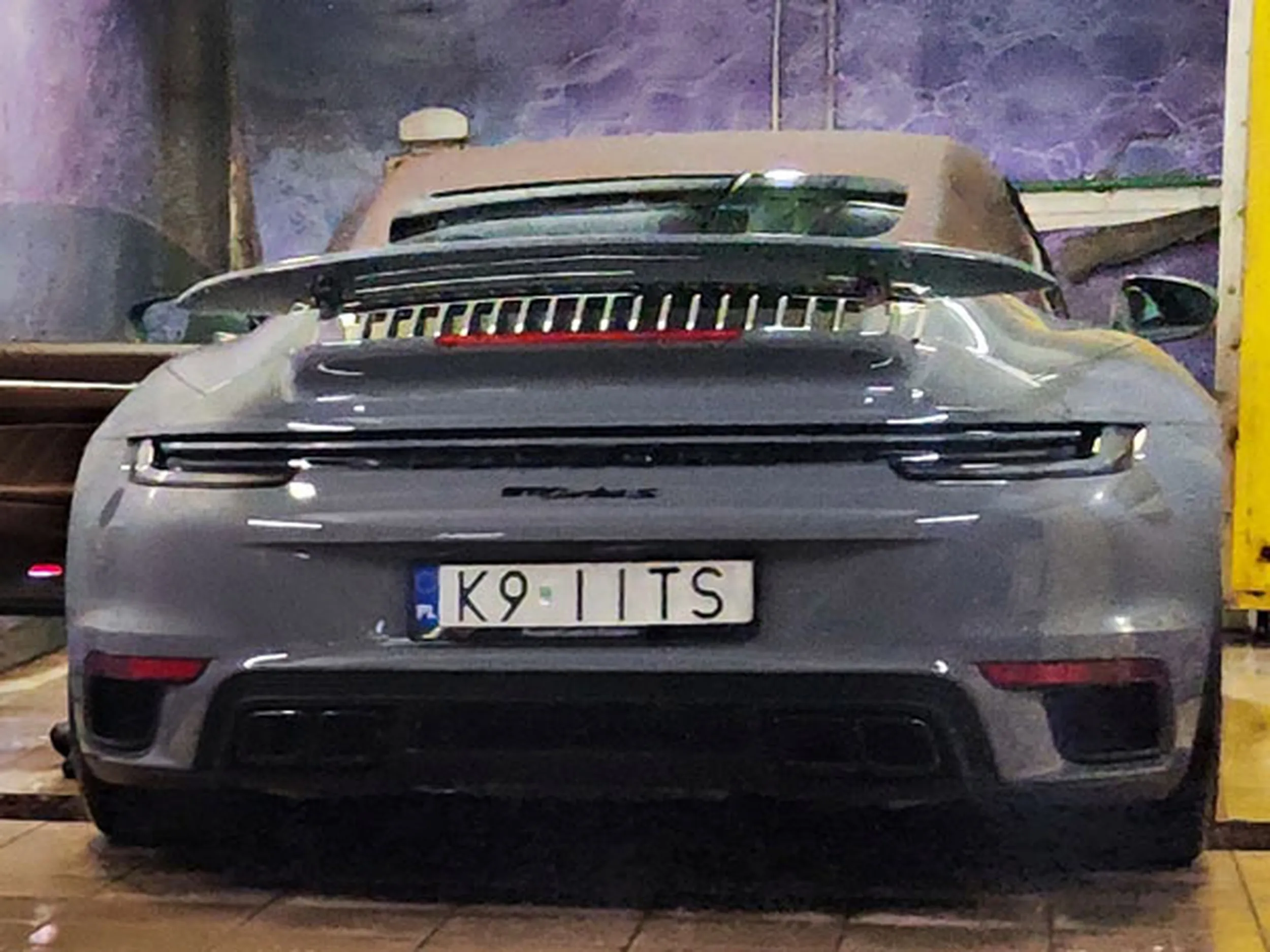 Fajny numer, blacha K9 IITS