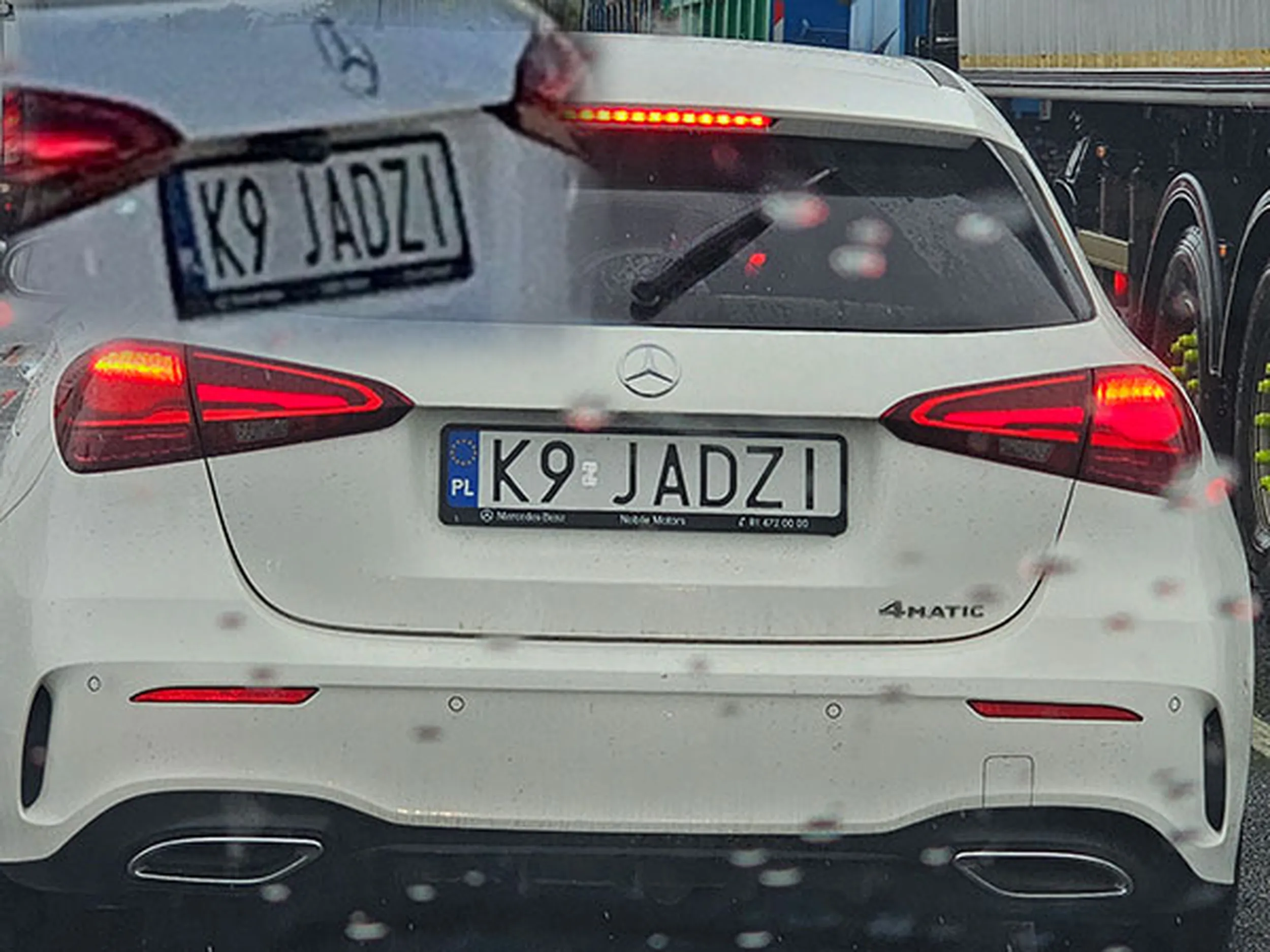 Fajny numer, blacha K9 JADZI
