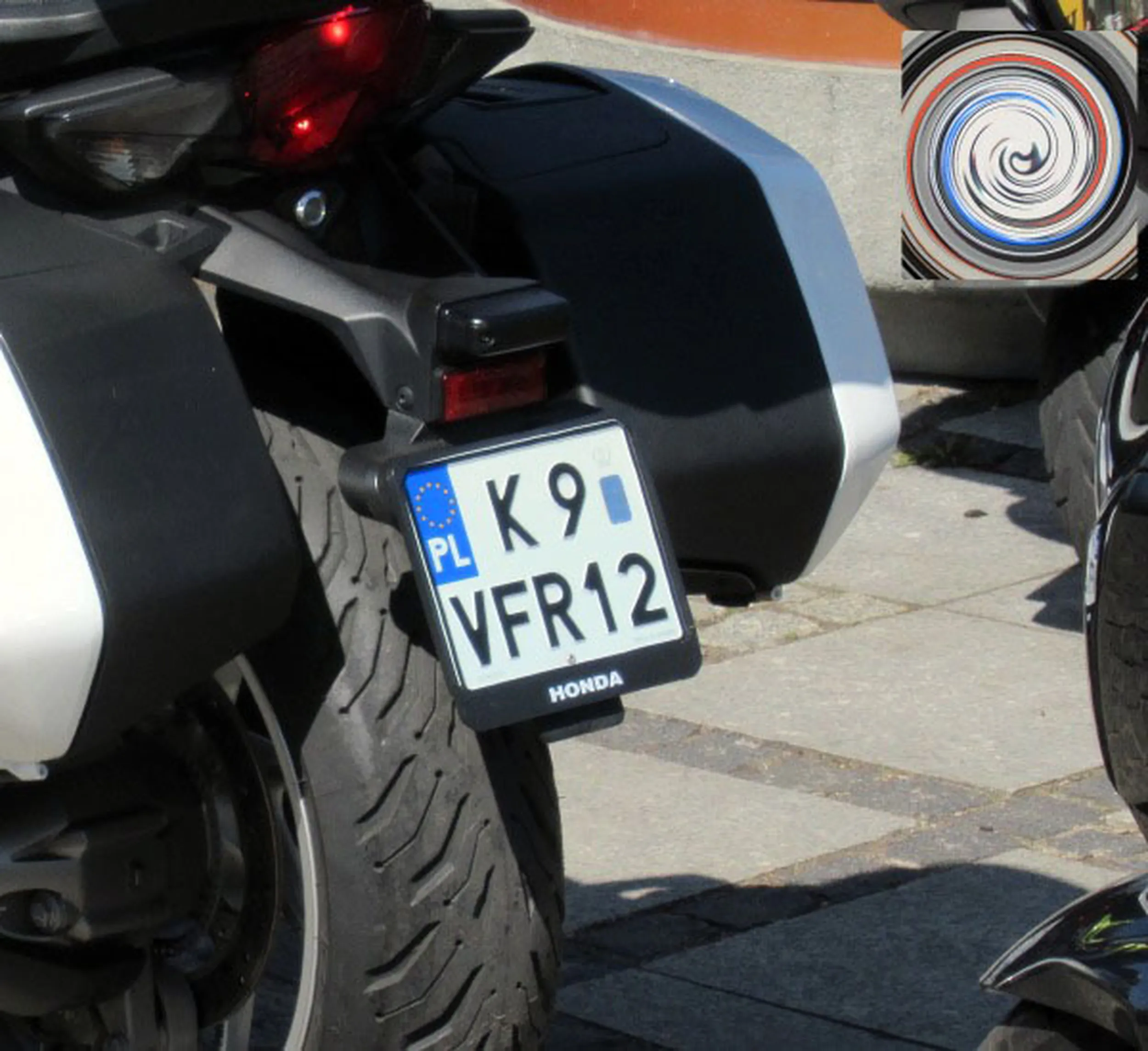 Fajny numer, blacha K9 VFR12