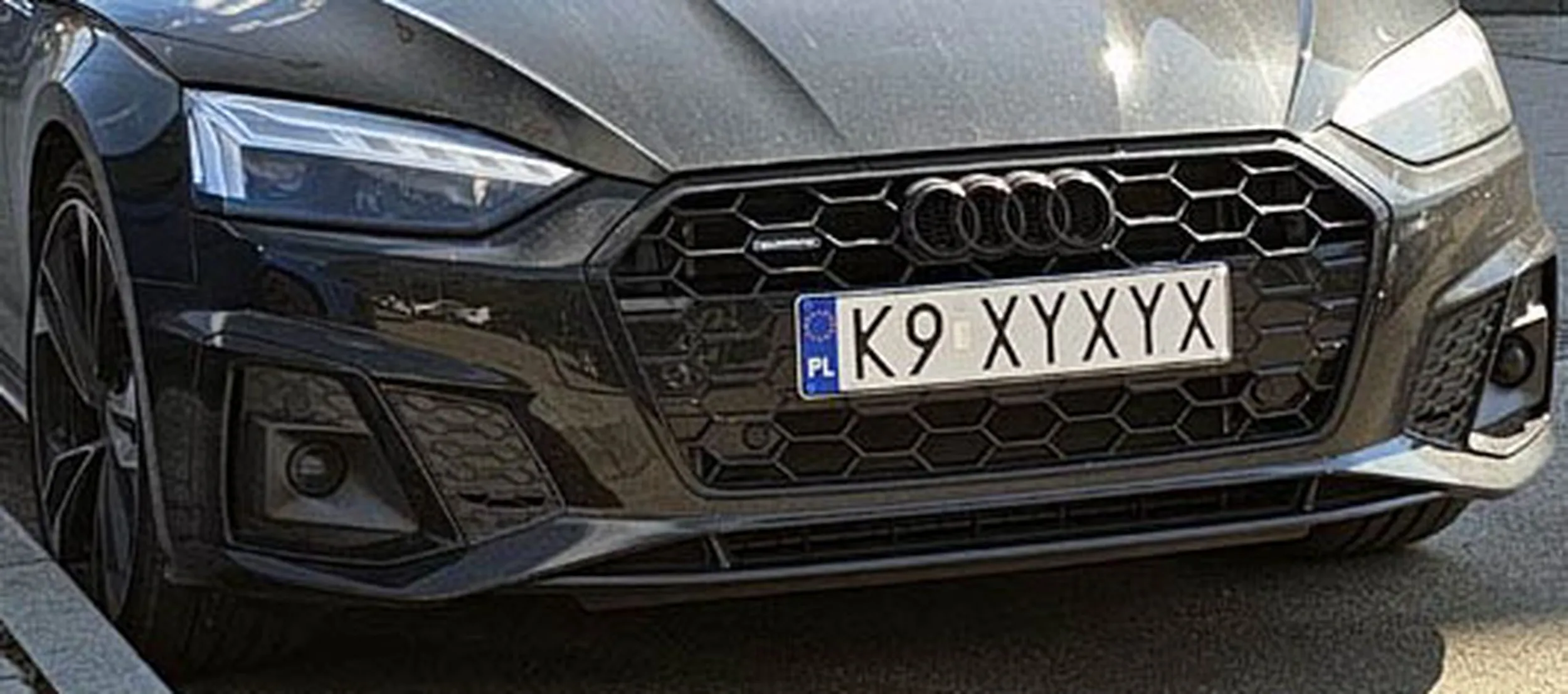 Fajny numer, blacha K9 XYXYX