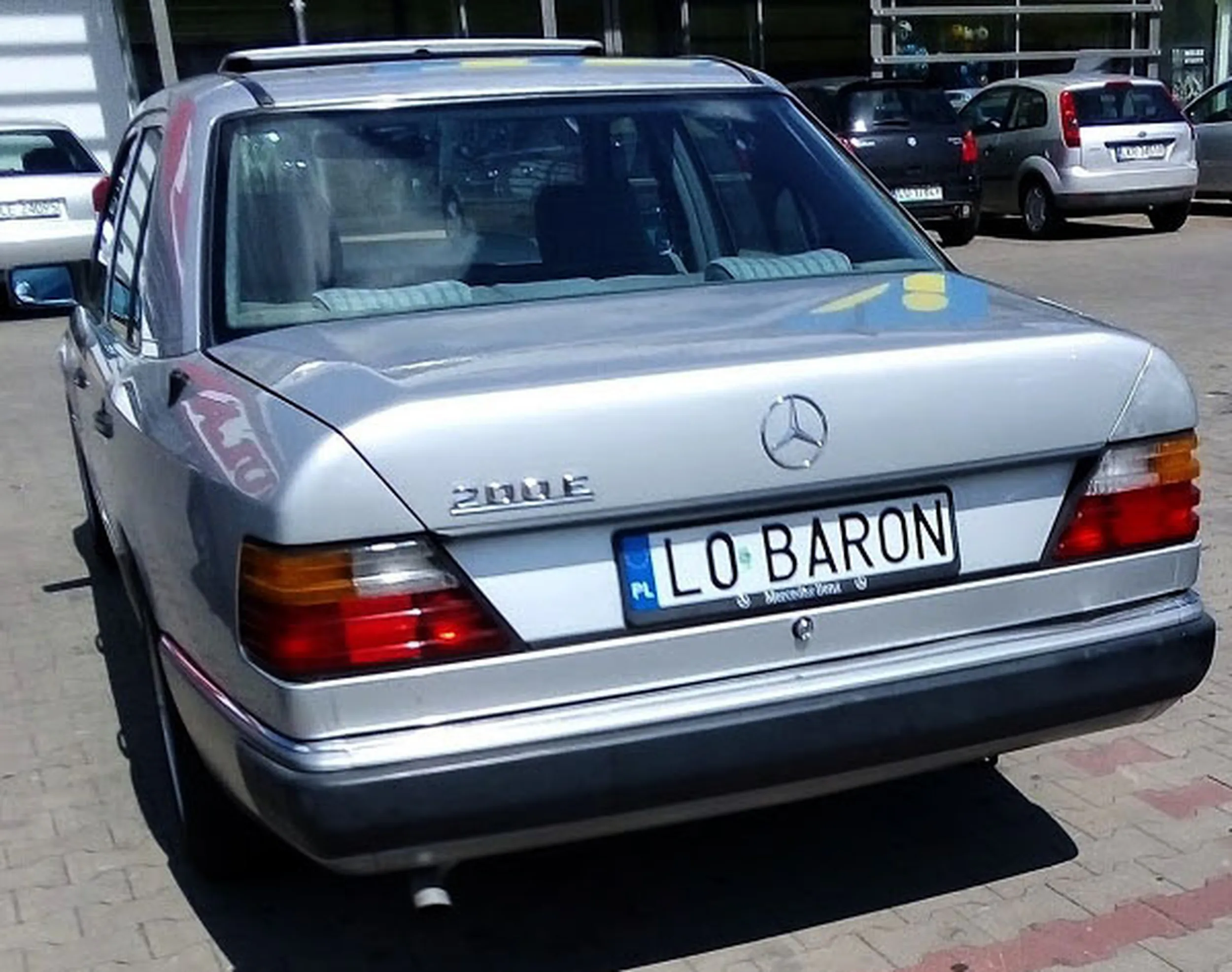 Fajny numer, blacha L0 BARON