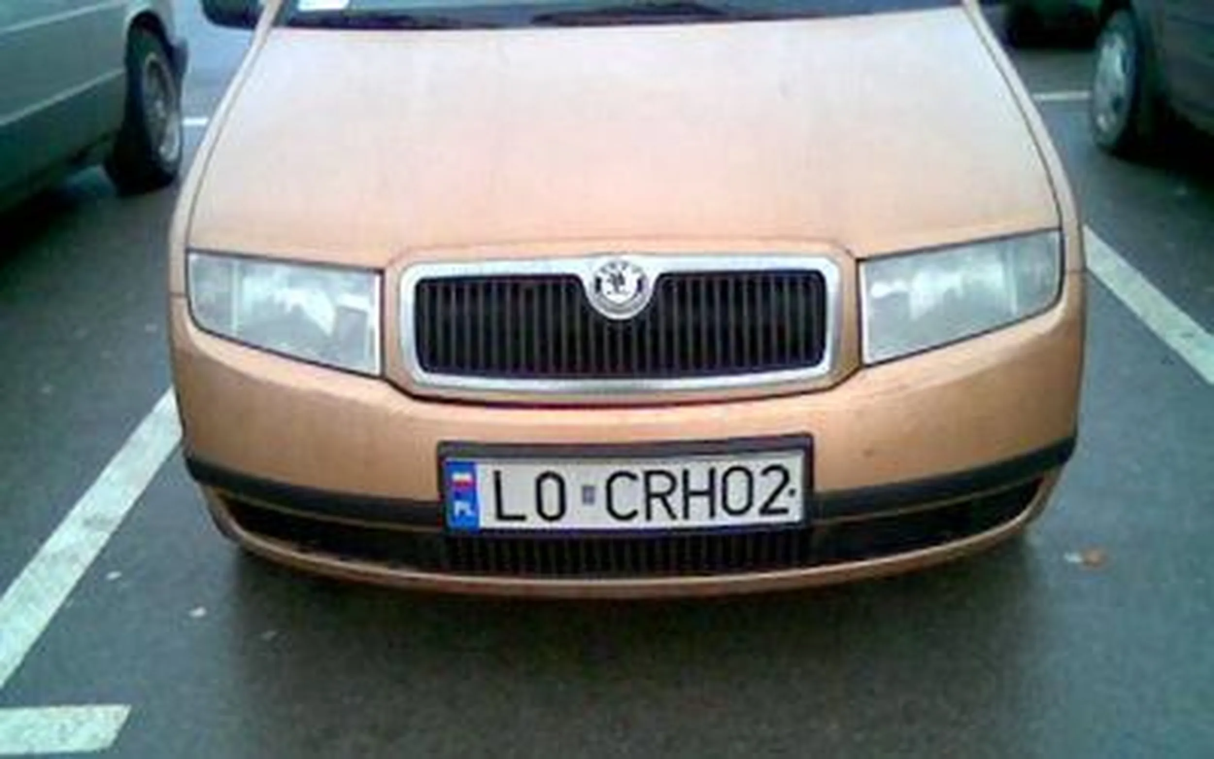 Fajny numer, blacha L0 CRHO2