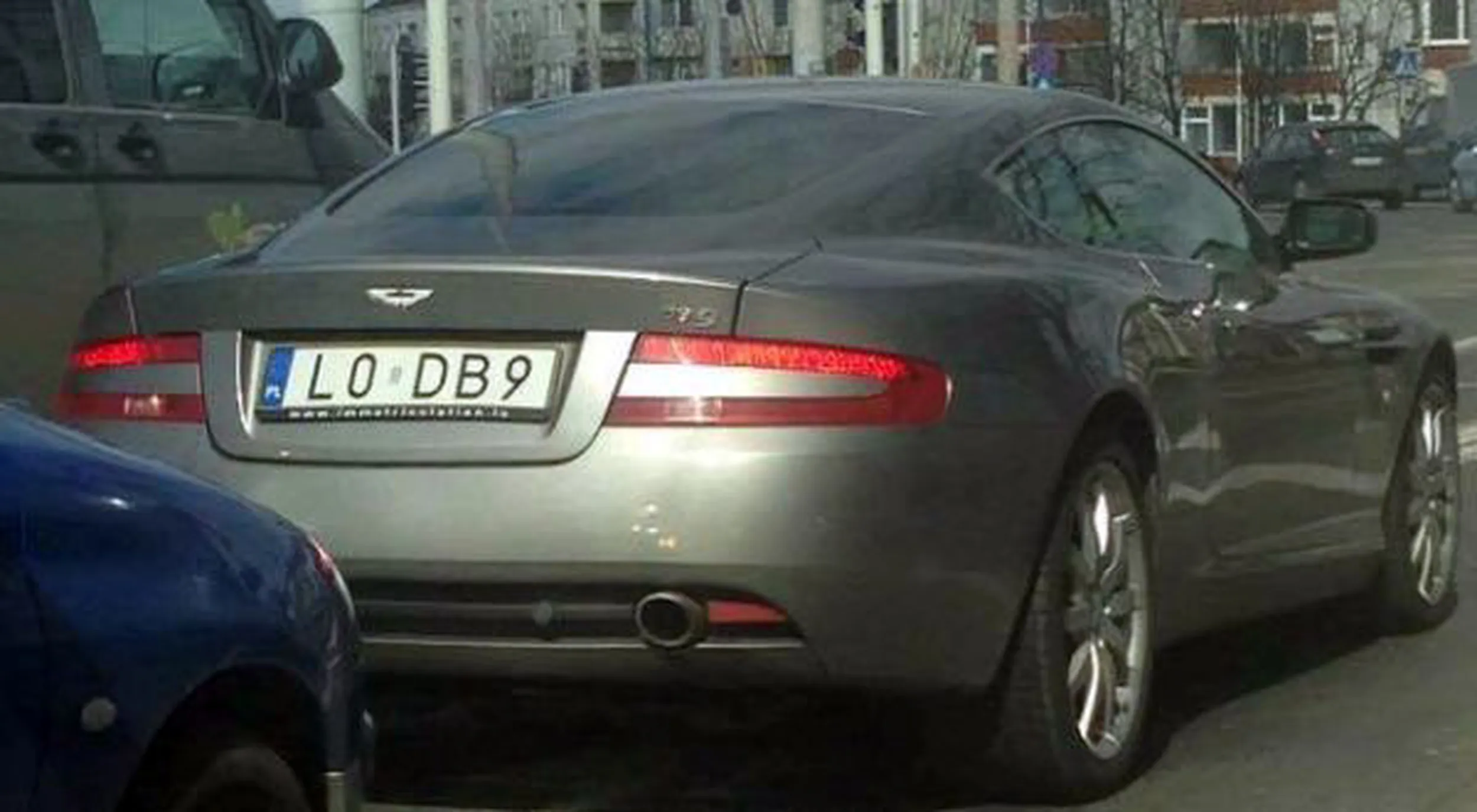 Fajny numer, blacha L0 DB9