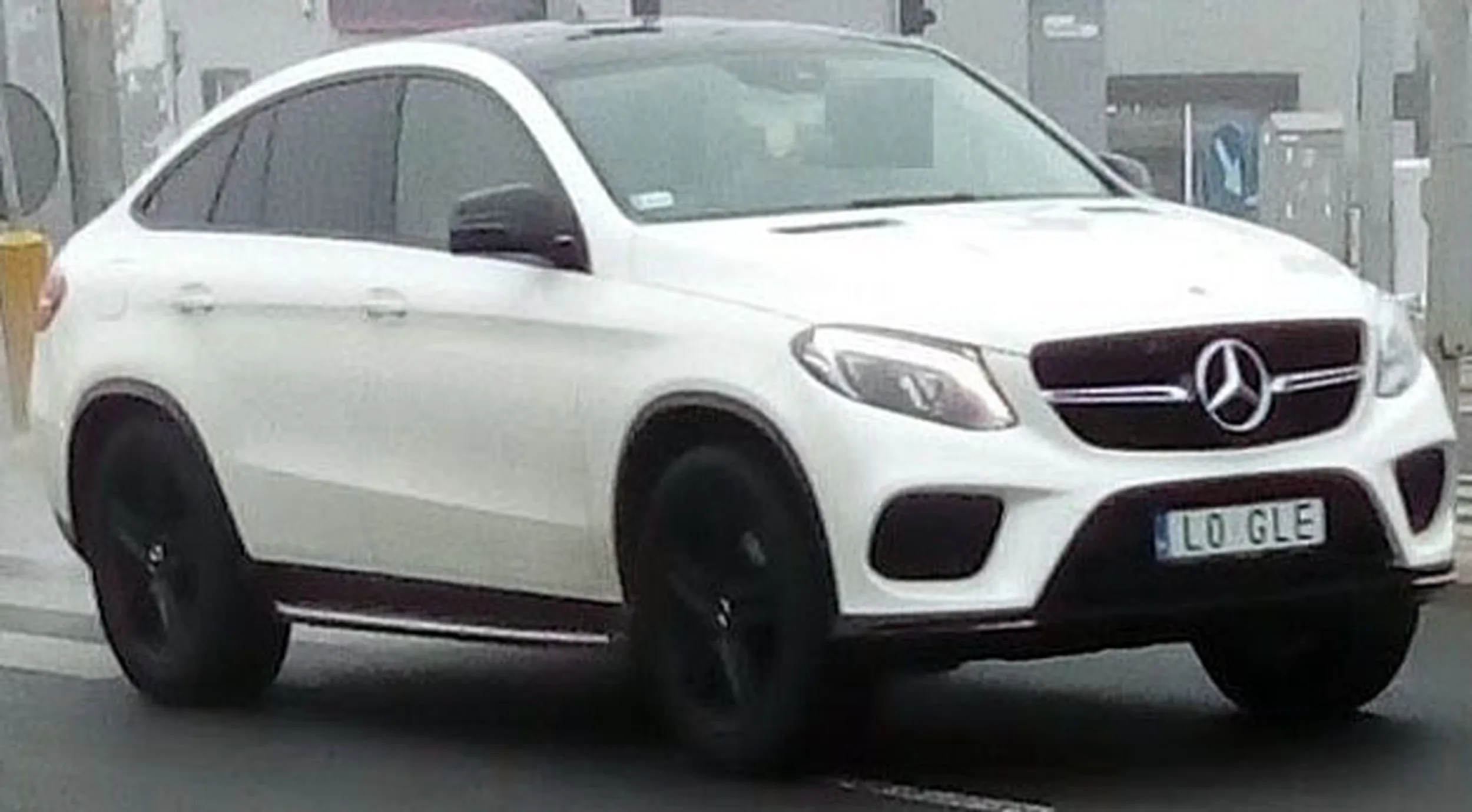 Fajny numer, blacha L0 GLE