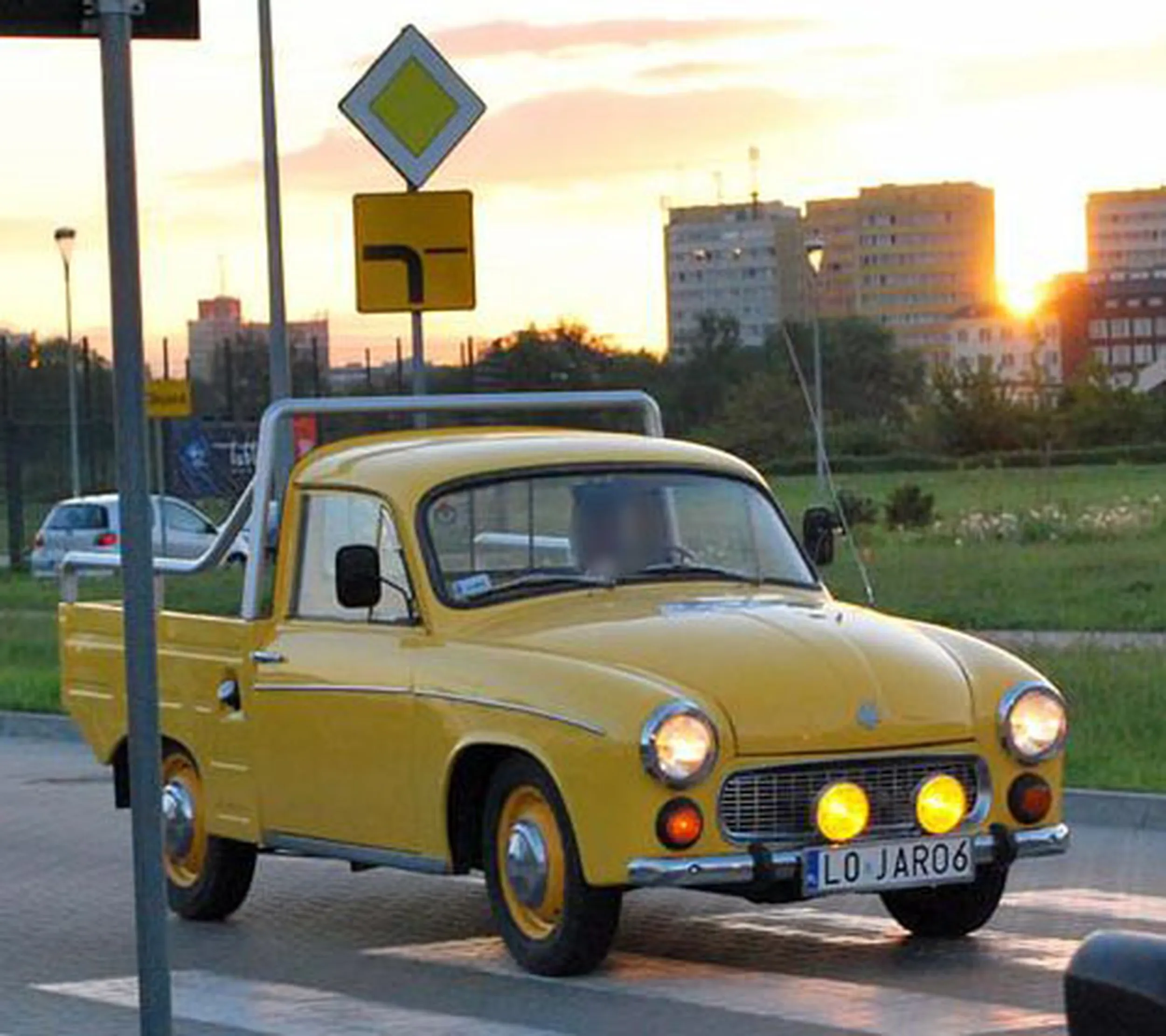 Fajny numer, blacha L0 JARO6