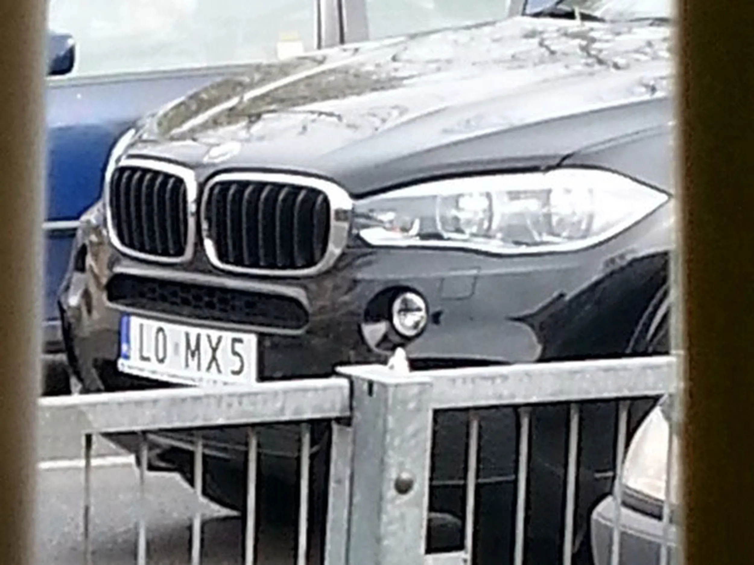 Fajny numer, blacha L0 MX5