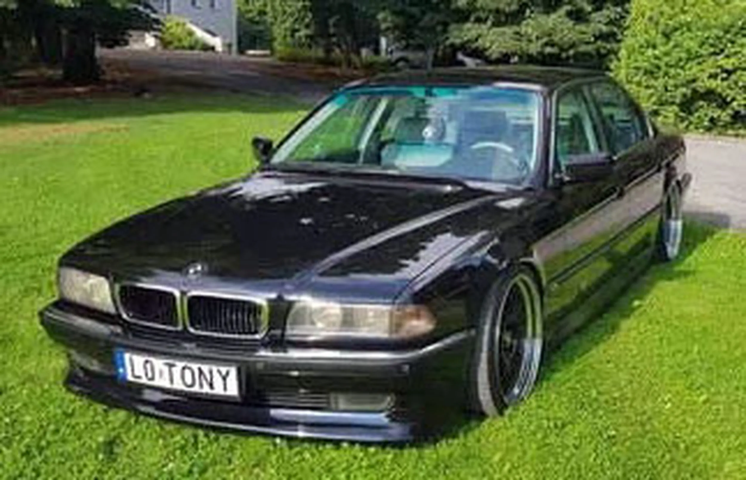 Fajny numer, blacha L0 TONY