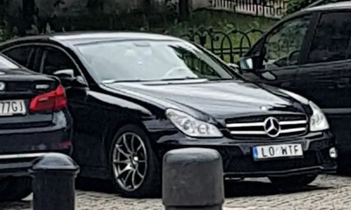 Fajny numer, blacha L0 WTF