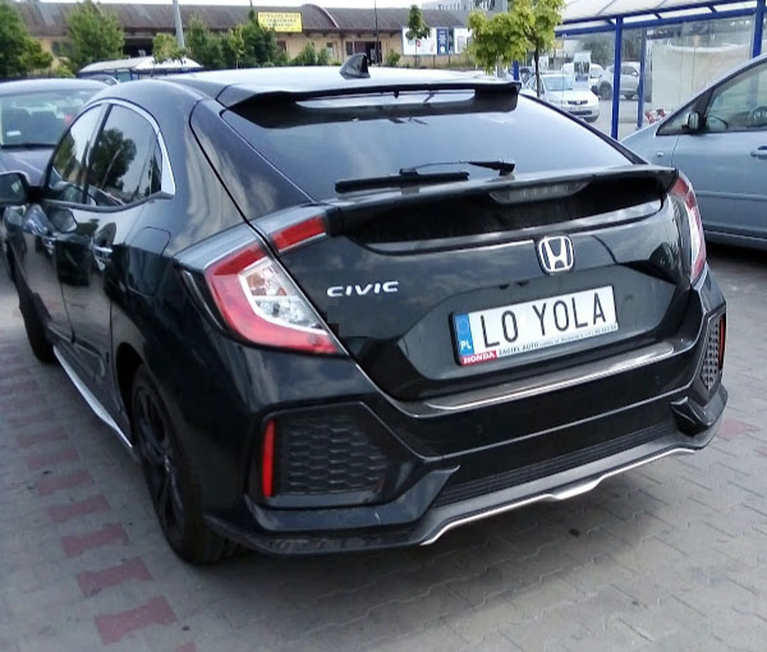 Fajny numer, blacha L0 YOLA