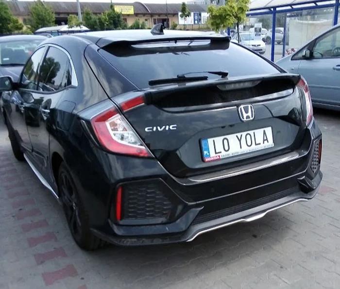 Fajny numer, blacha L0 YOLA