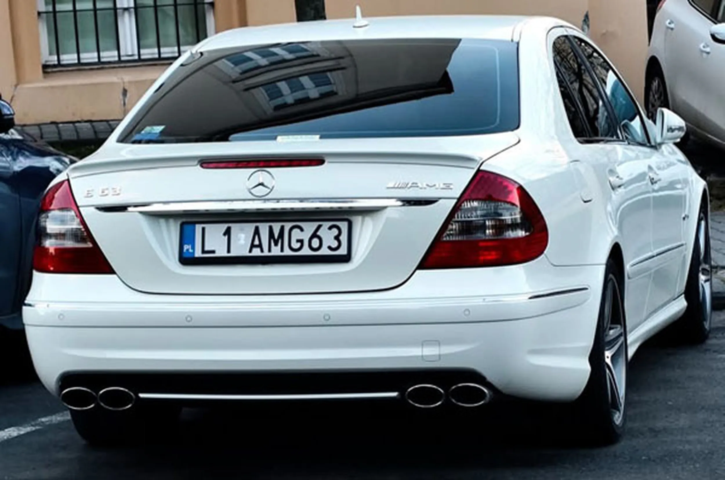 Fajny numer, blacha L1 AMG63