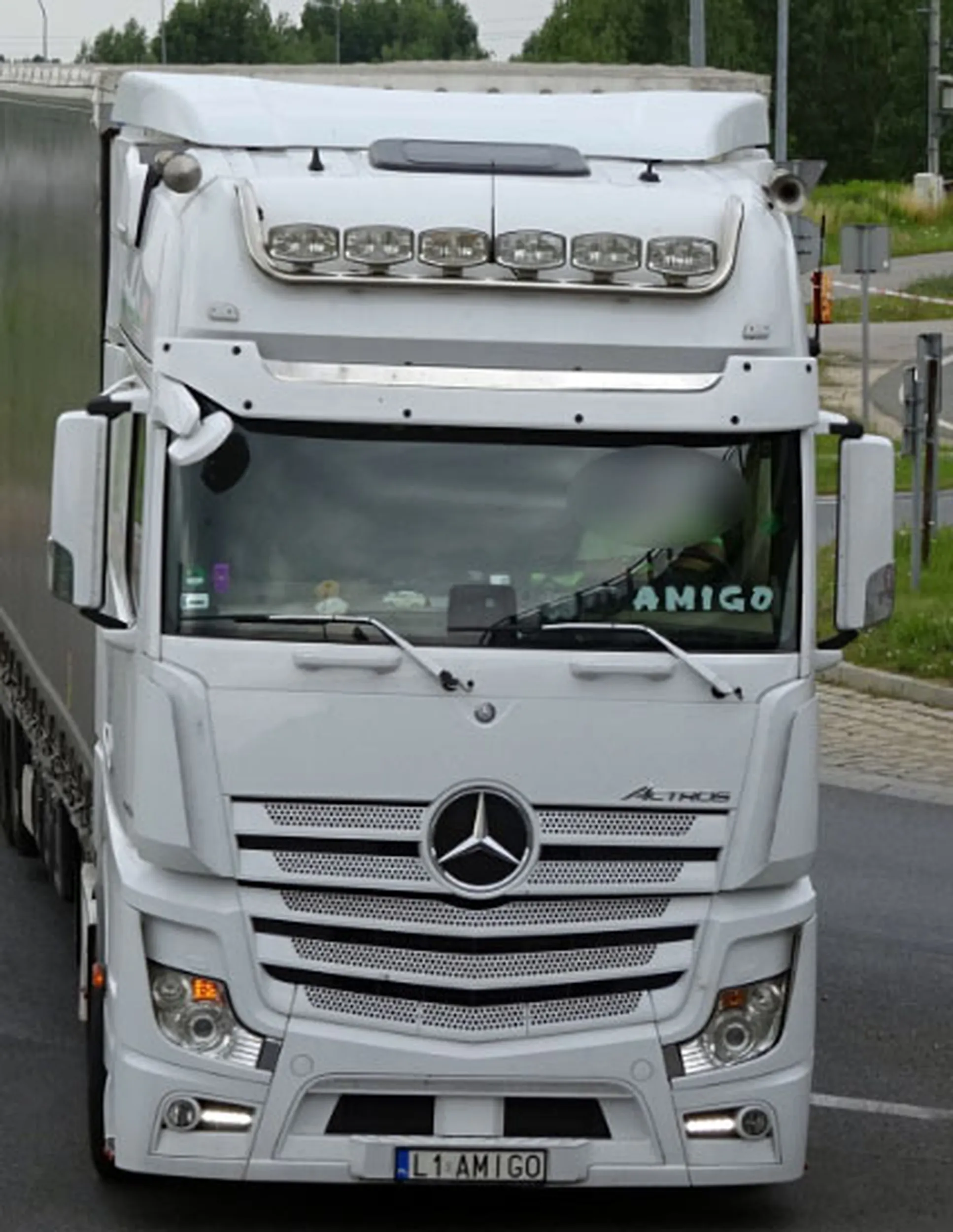 Fajny numer, blacha L1 AMIGO