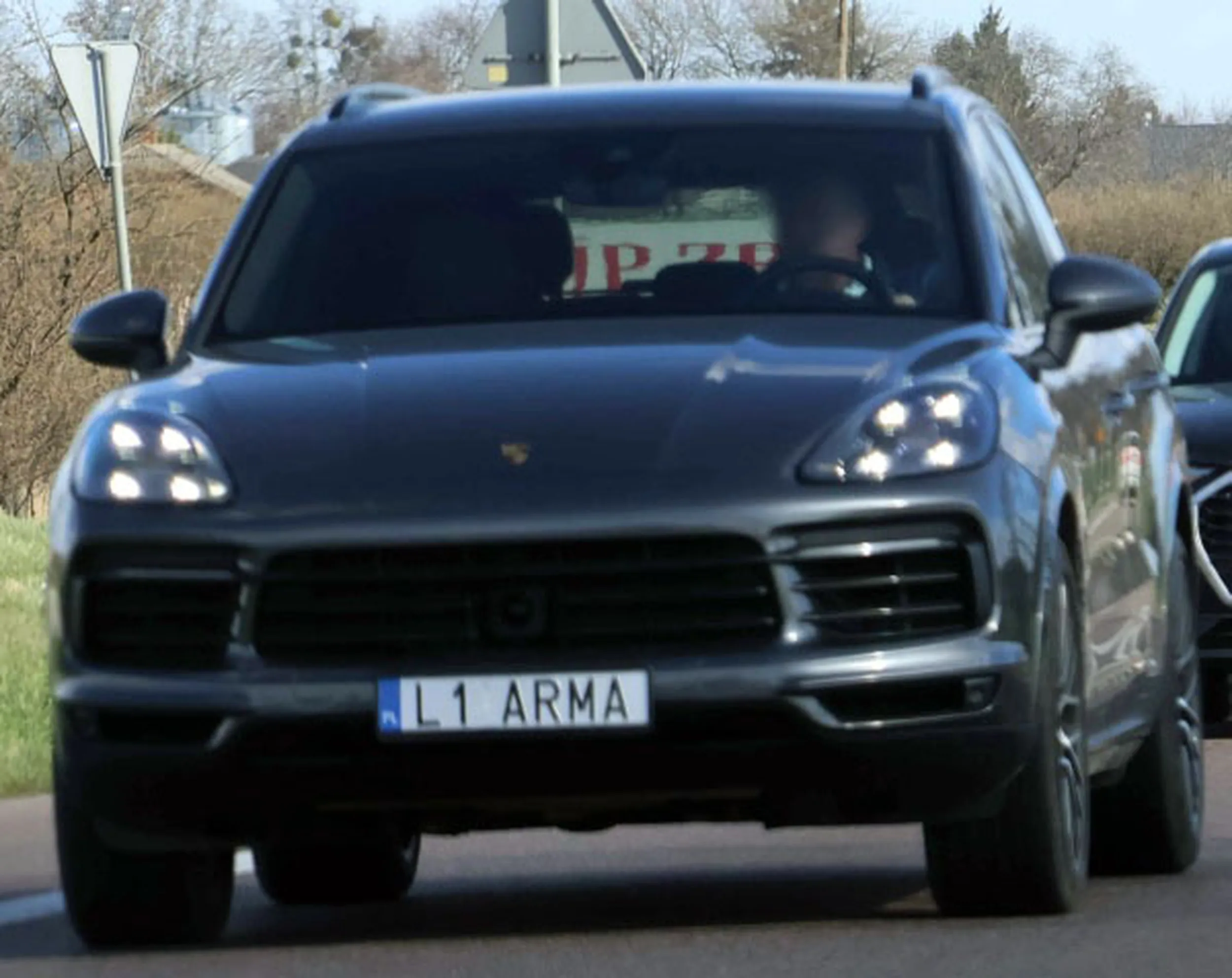 Fajny numer, blacha L1 ARMA