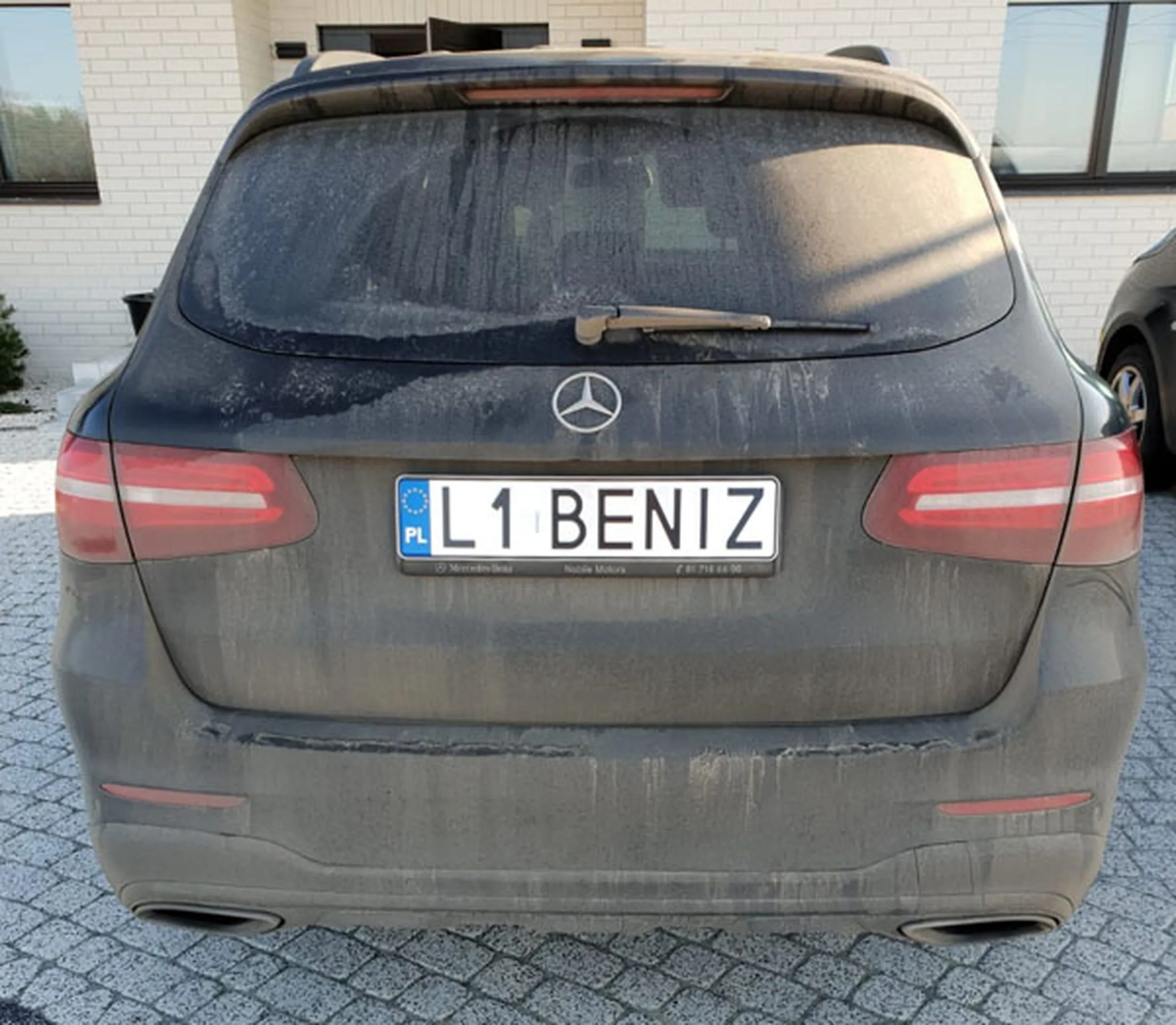 Fajny numer, blacha L1 BENIZ