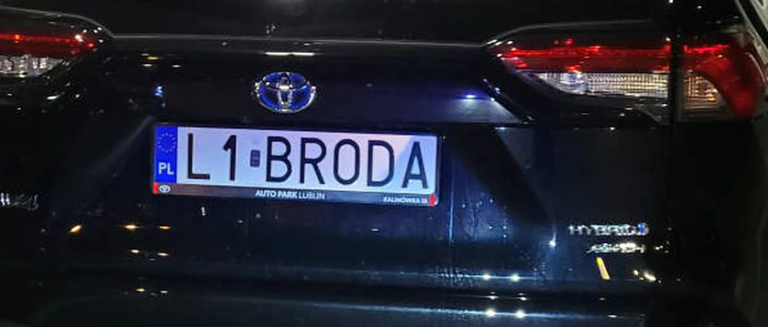 Fajny numer, blacha L1 BRODA