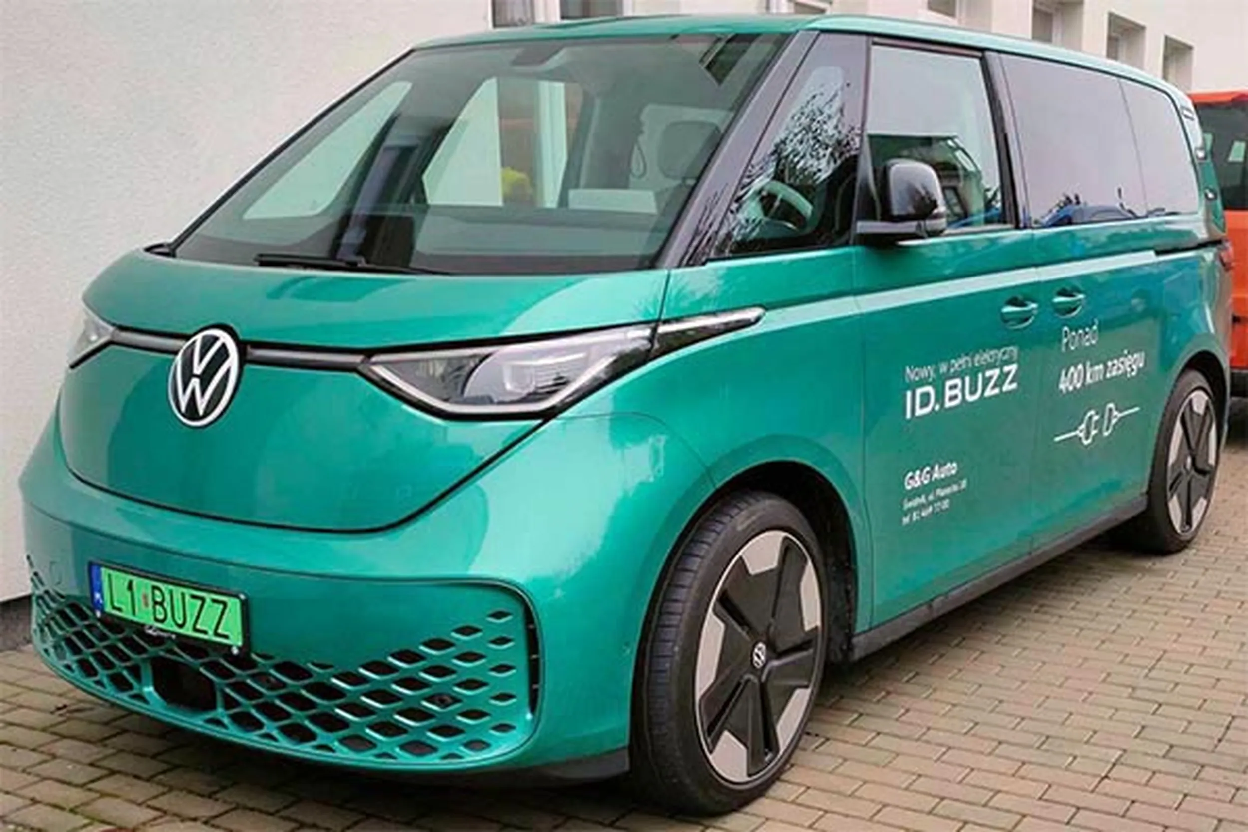 Fajny numer, blacha L1 BUZZ