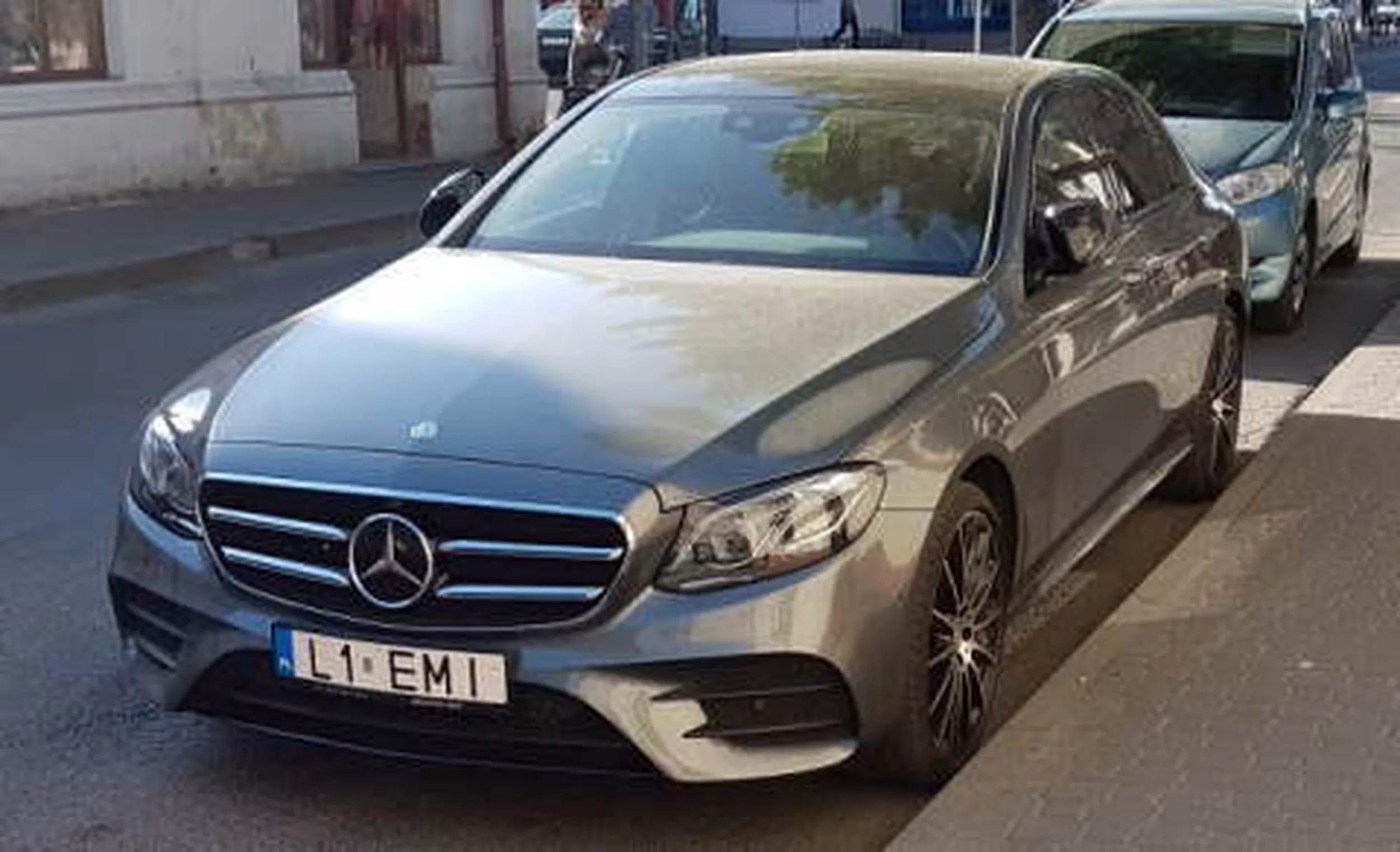 Fajny numer, blacha L1 EMI