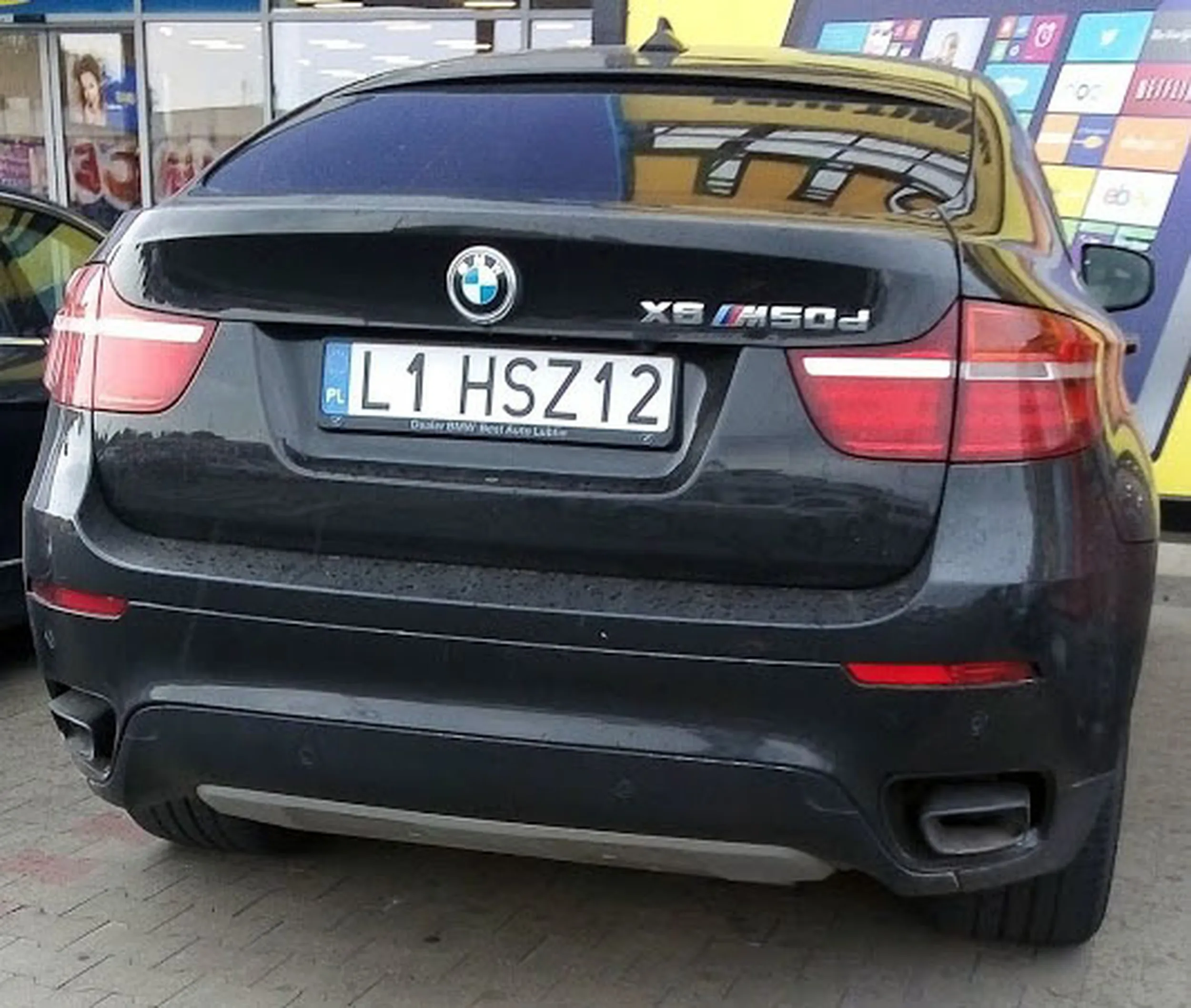 Fajny numer, blacha L1 HSZ12