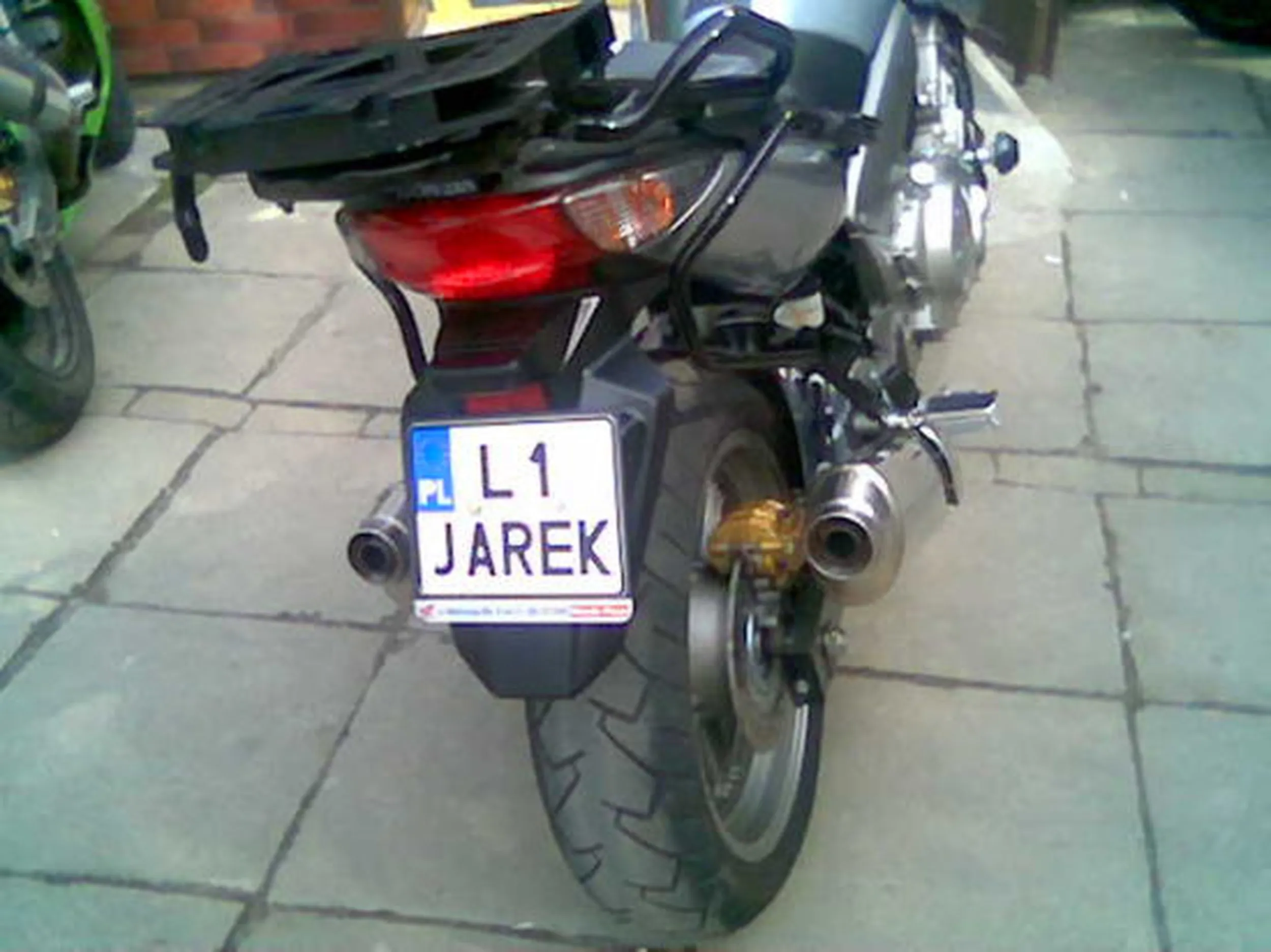 Fajny numer, blacha L1 JAREK