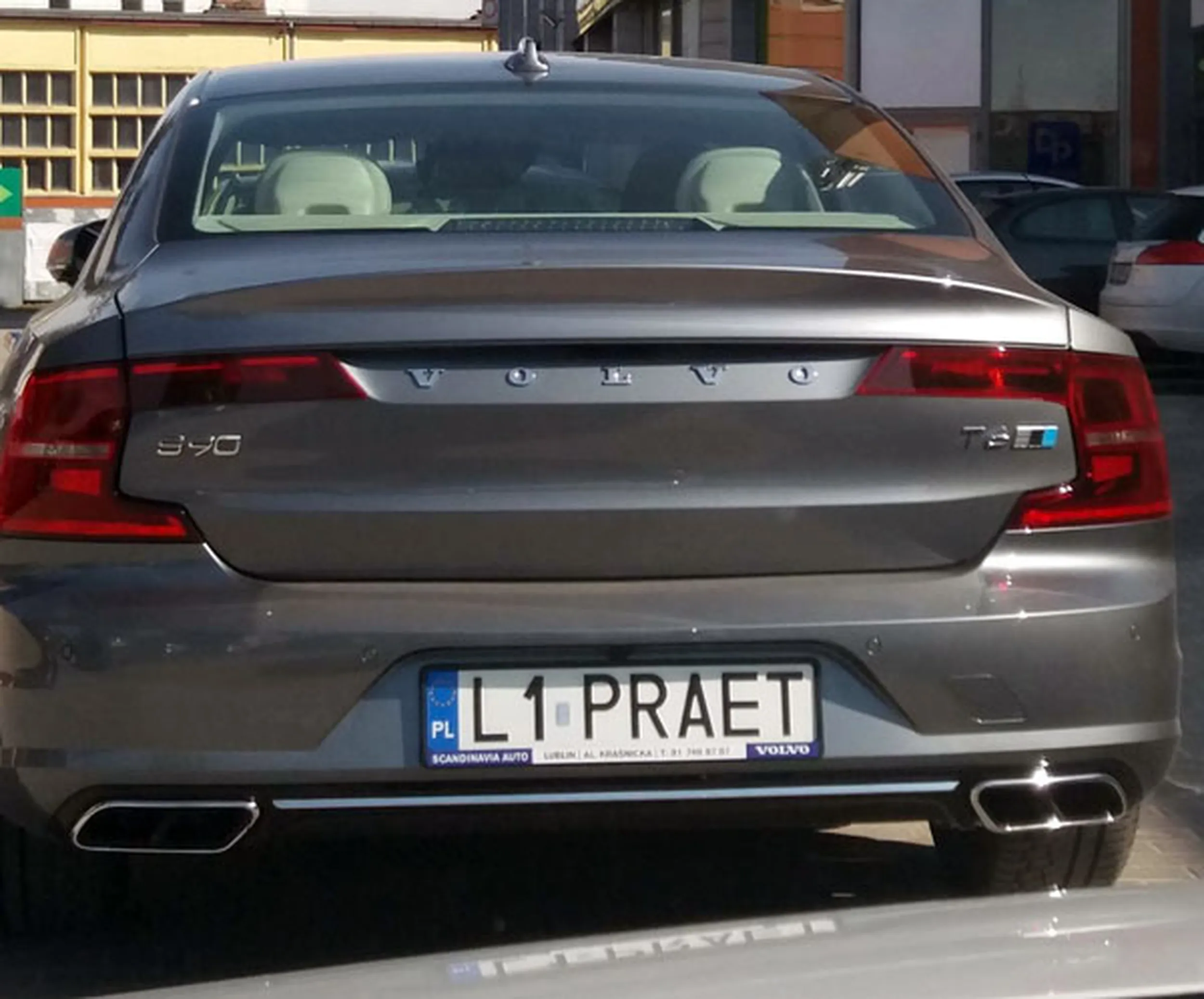 Fajny numer, blacha L1 PRAET