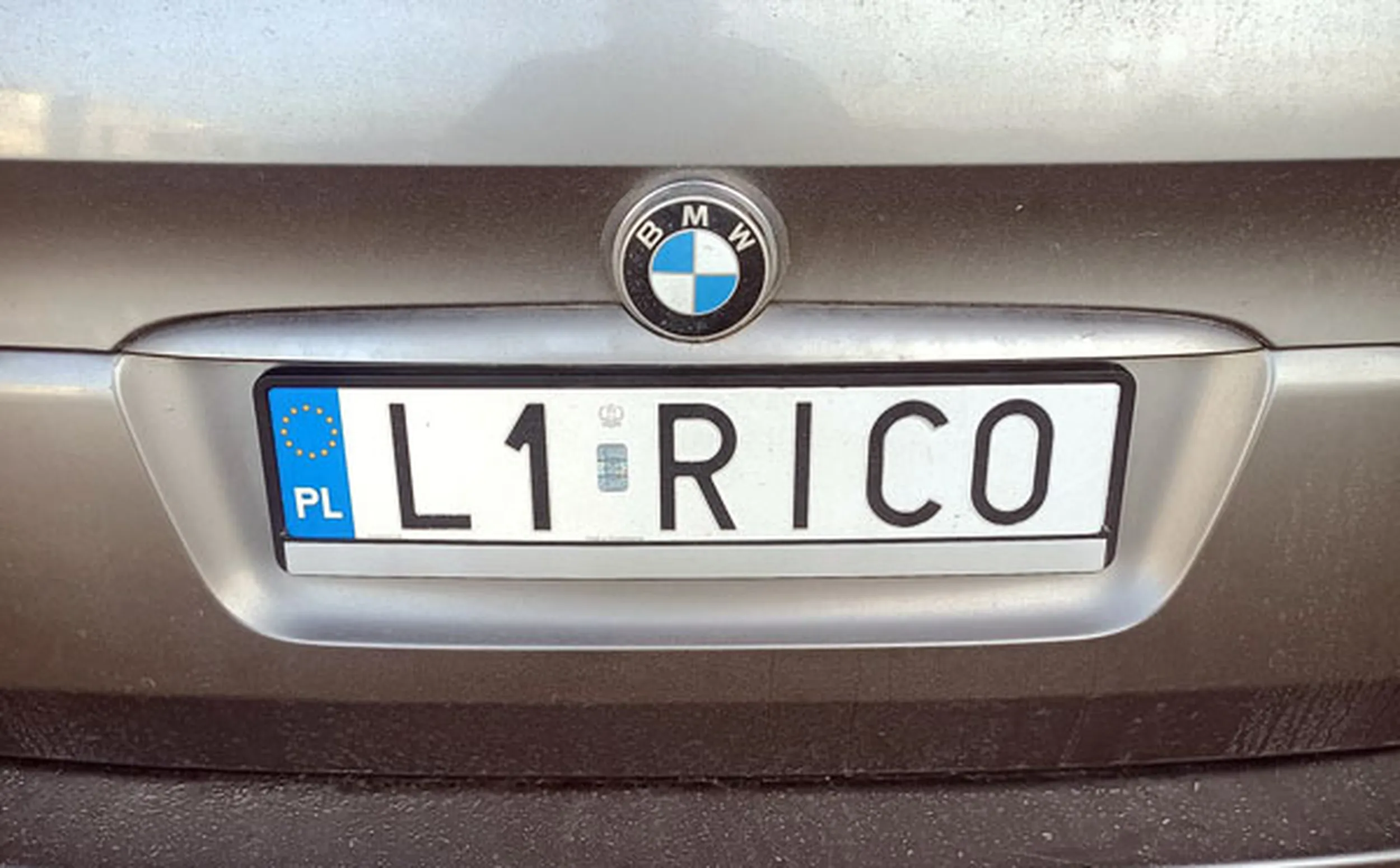 Fajny numer, blacha L1 RICO