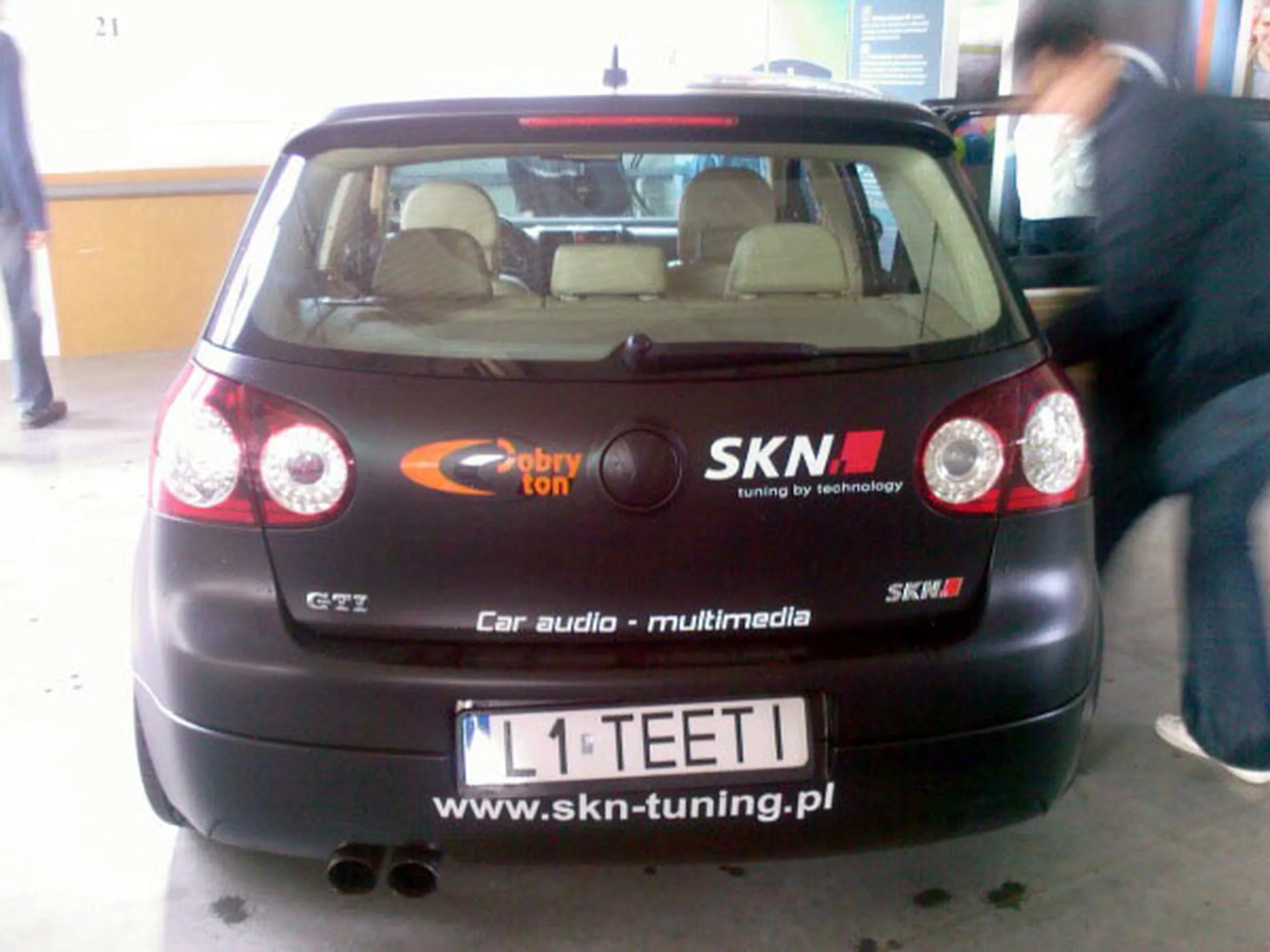 Fajny numer, blacha L1 TEETI