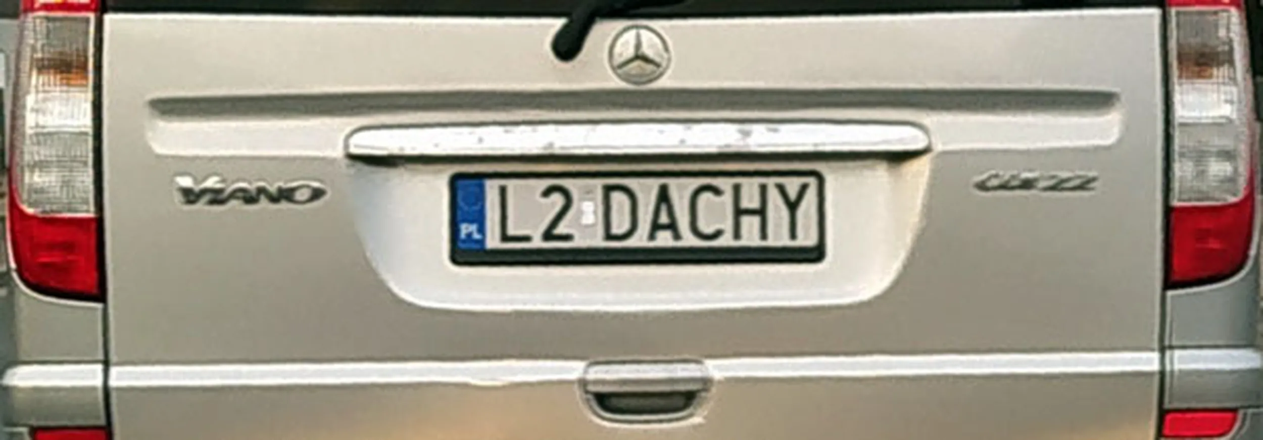 Fajny numer, blacha L2 DACHY